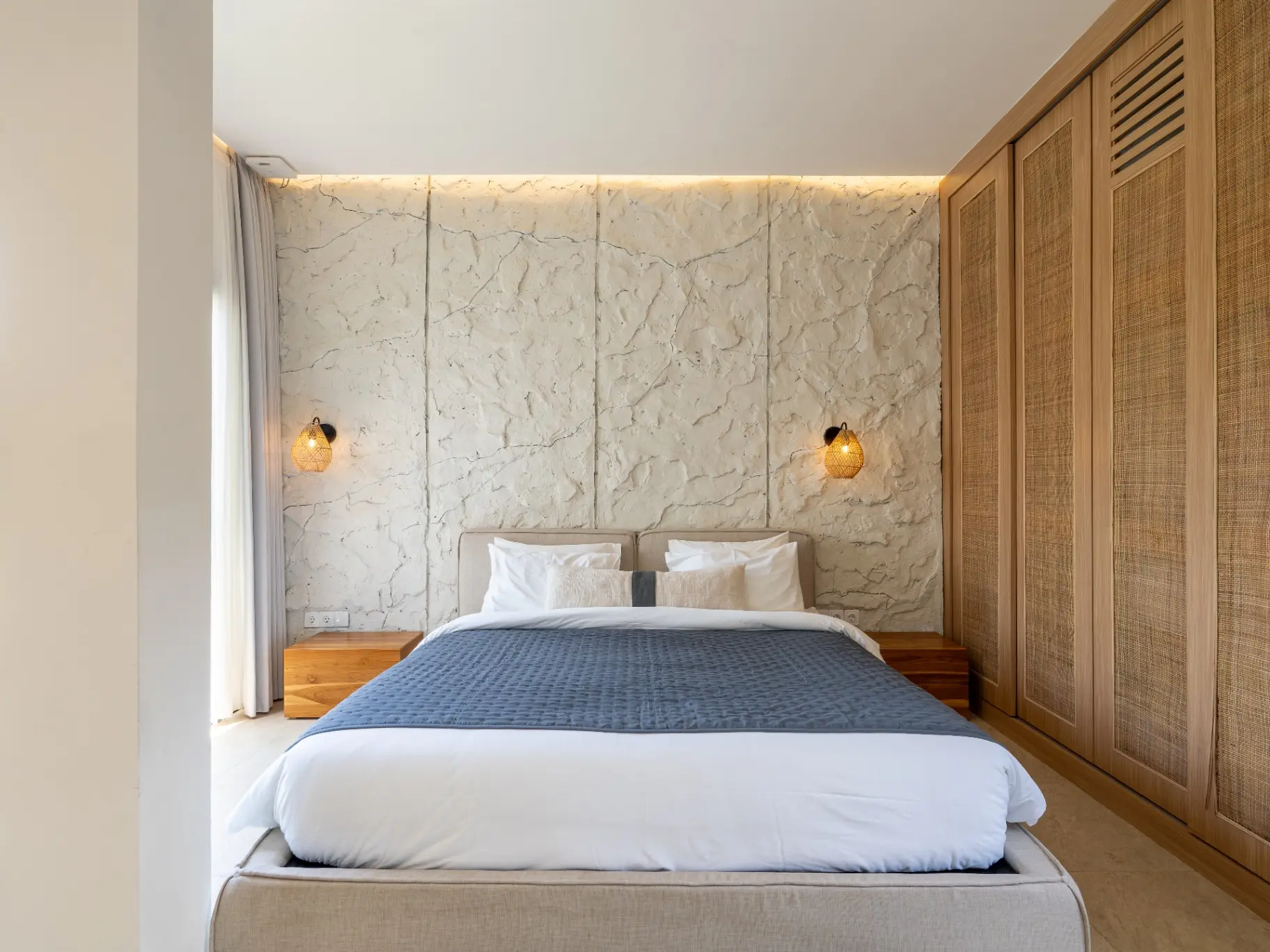Green 1 - Modern Elegant 2BR Villa Near Melasti Beach — image 2