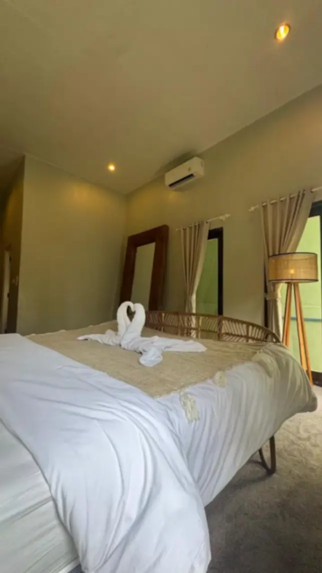 Charming 2-bed Villa with Pool in Canggu Center — image 3