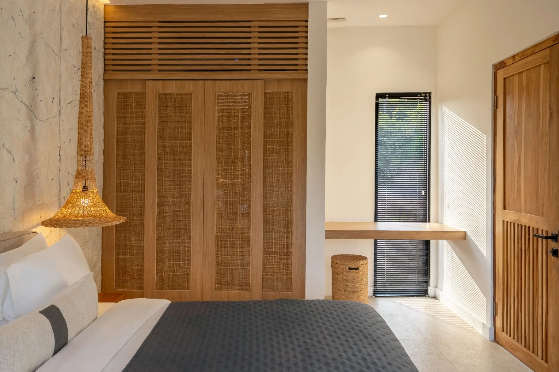 Green 2 - Stylish 3BR Villa Near Savaya & Melasti Beach — image 3