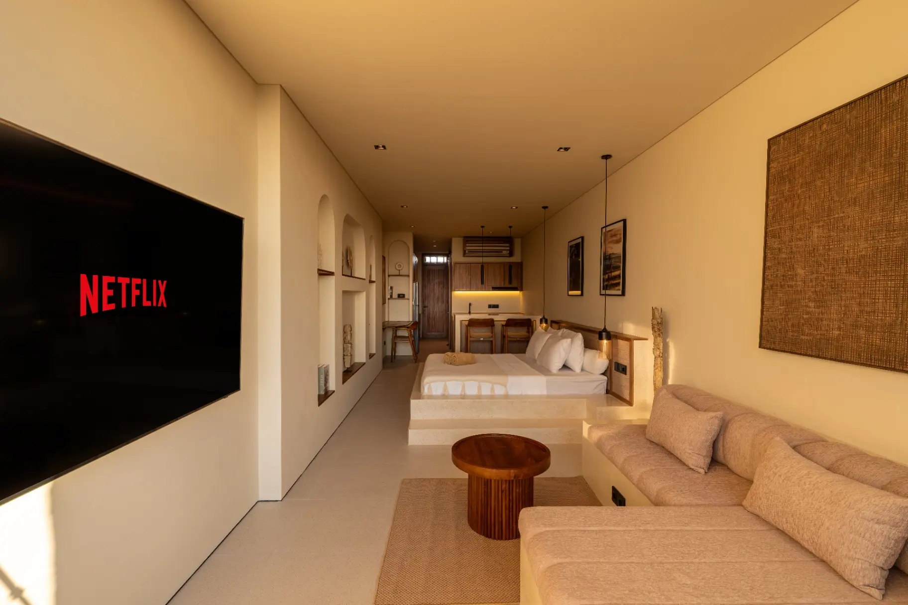Sore Hotel - Canggu 1BR Studio | Balcony & Paddy Views — image 4