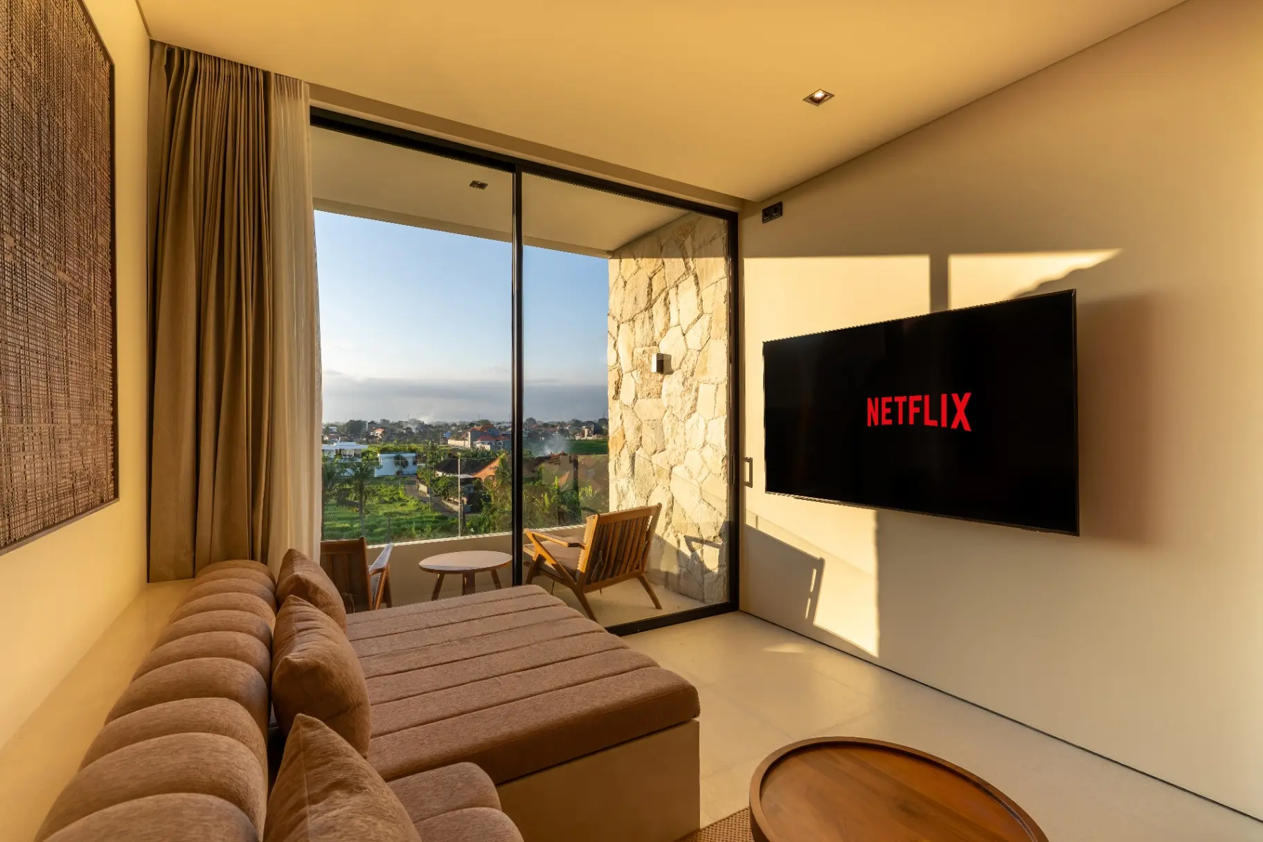 Sore Hotel - Canggu 1BR Studio | Balcony & Paddy Views — image 3
