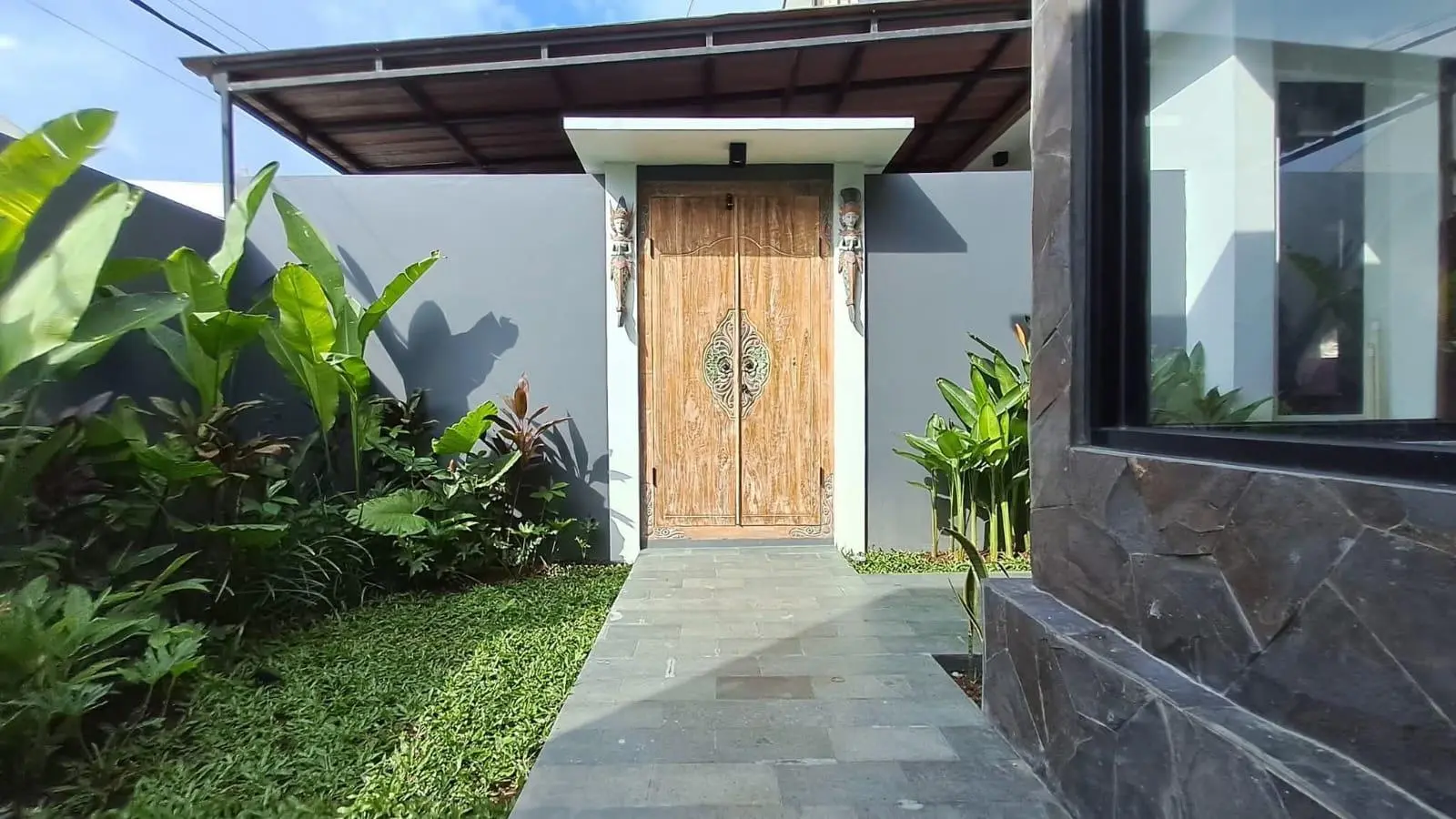 AN 09-FOR RENT NEW VILLA NUSA DUA MODERN STYLE — image 1
