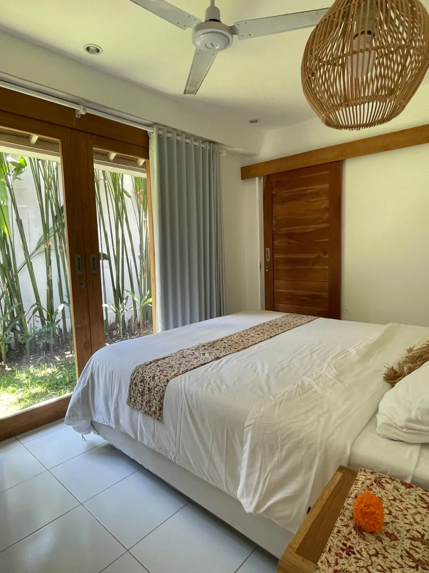 Charming 3BR Balinese Villa w/ Pool & Garden — image 4