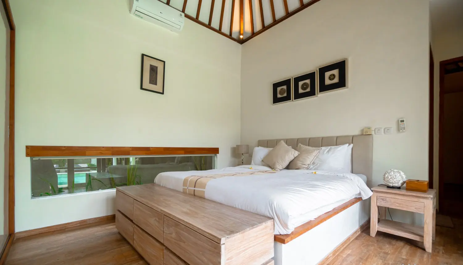 Modern Contemporary 1BR Villa w/ Pool & Garden — image 2