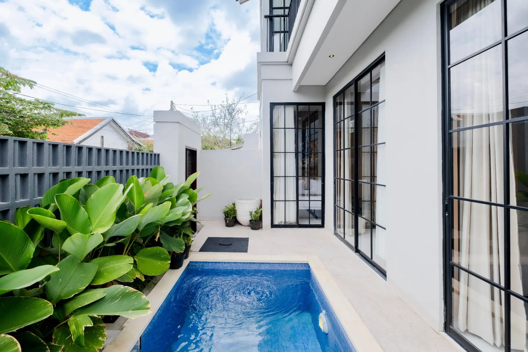 3BR Modern Villa w/ Pool & Garden – Canggu — image 4