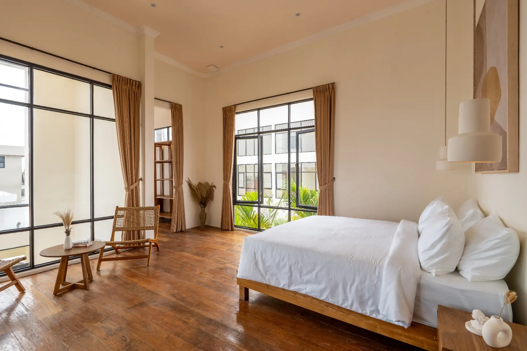 Leo - 2BR Modern Canggu Haven | Infinity Rooftop Pool — image 2