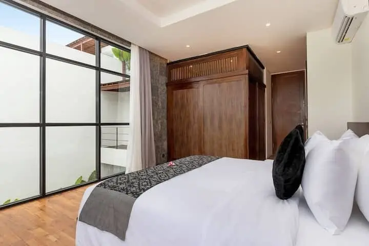 Villa For Rent 3 Bed In Berawa Tibubeneng Bali PO-3742 — image 1