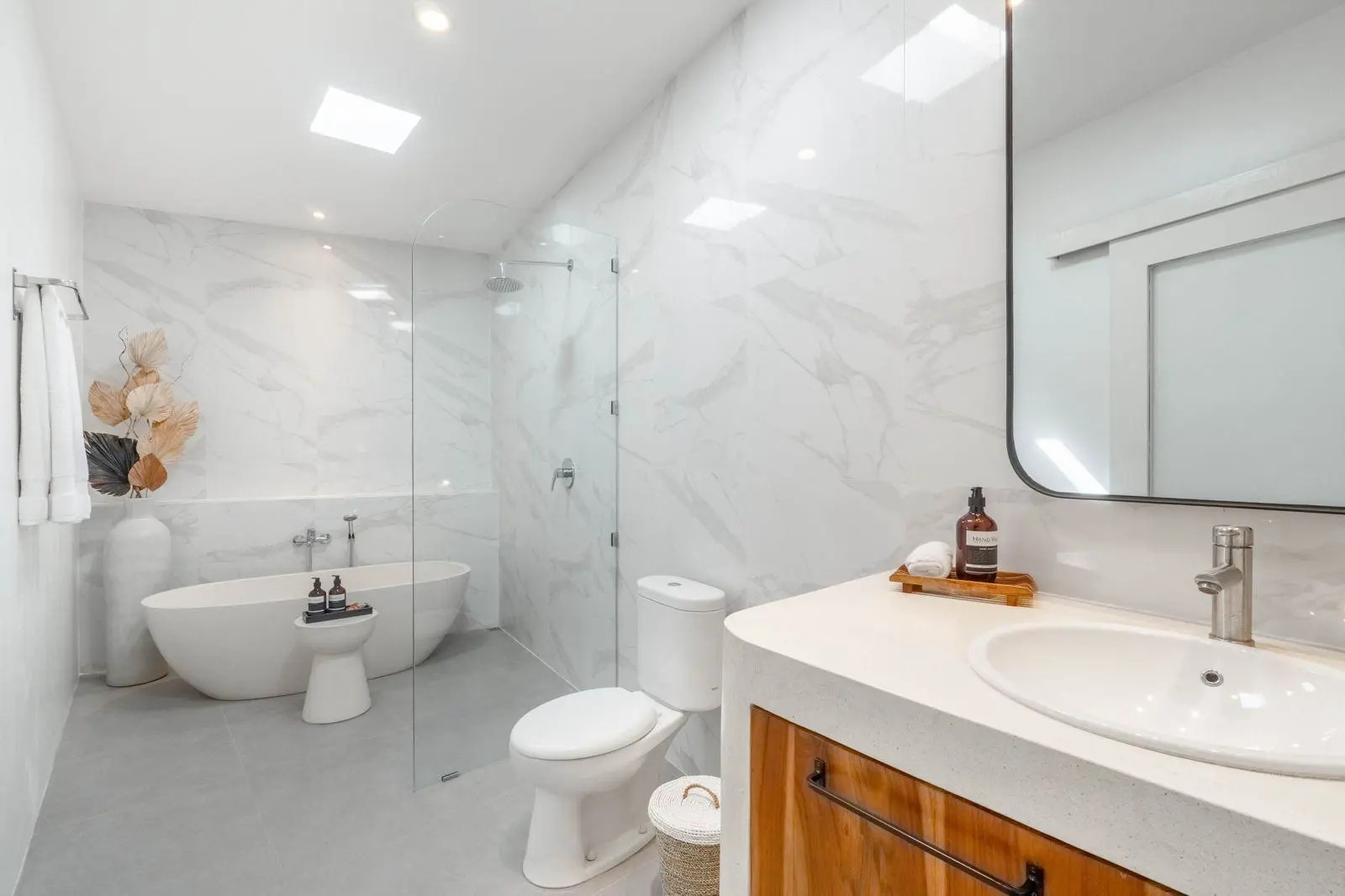 3BR Pererenan annual rental — image 2