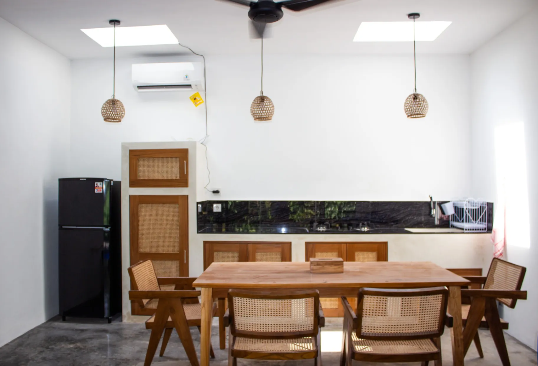 Villa Daisy - Peaceful 2 Bedroom Babakan — image 3