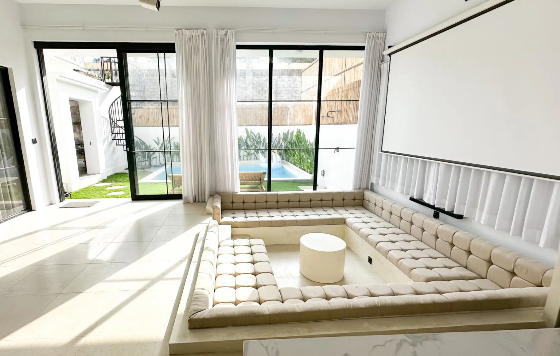 Luxury 3 bed in the heart of Canggu