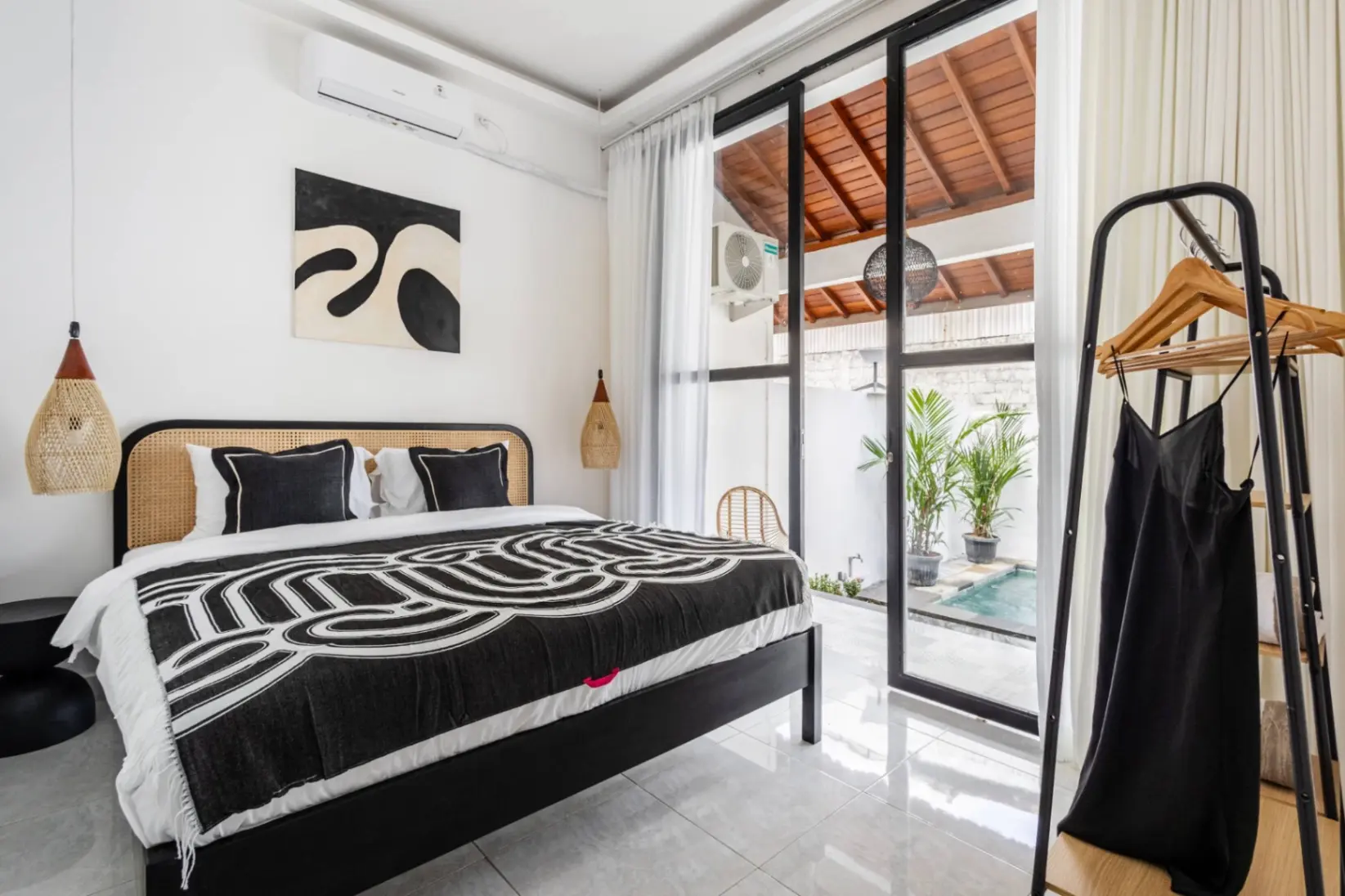 2-Bed Villa with Spacious Living Room in Ubud — image 3
