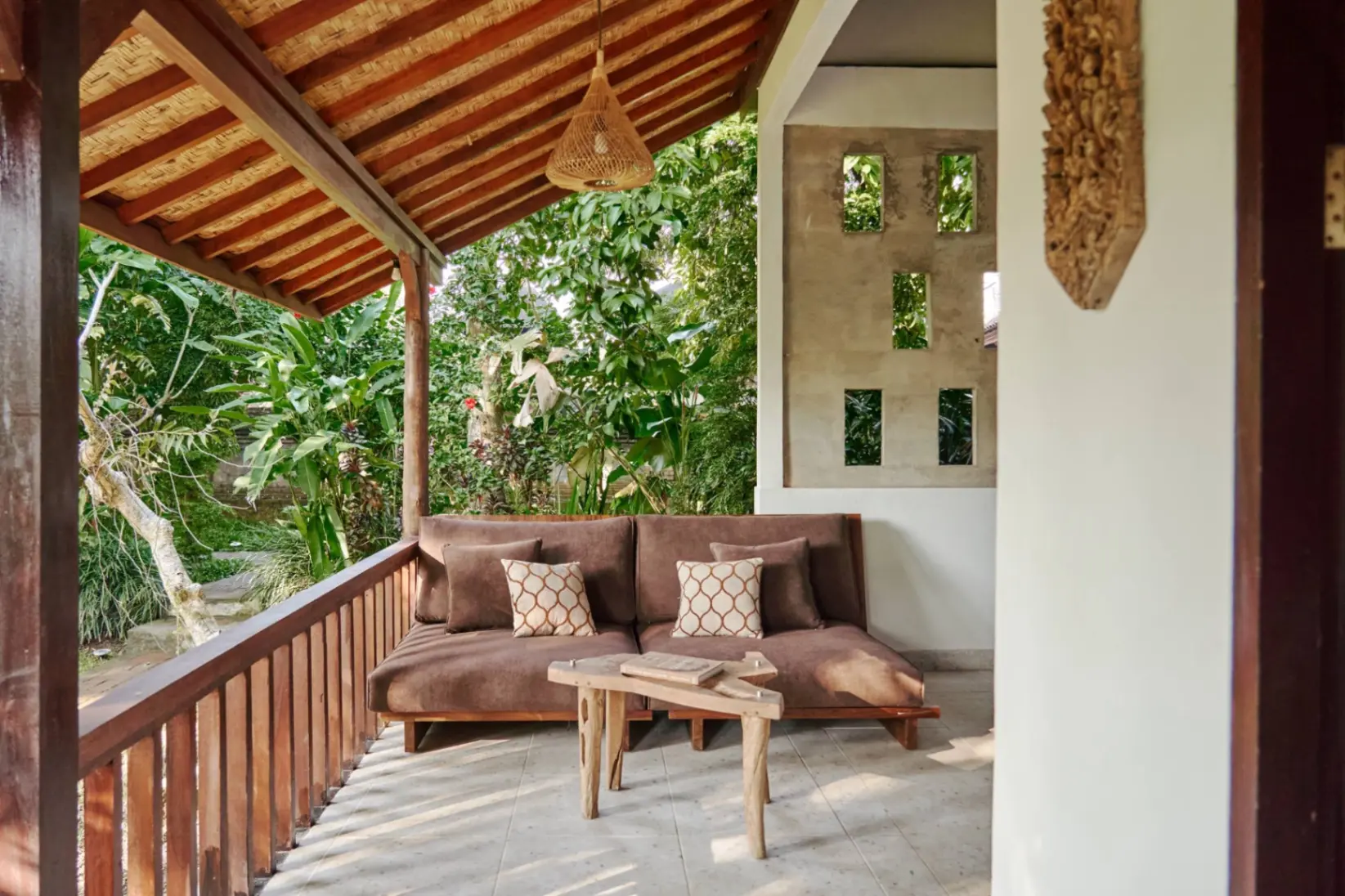 2-Bed Villa with Pool & Jungle View 🌿 — image 4