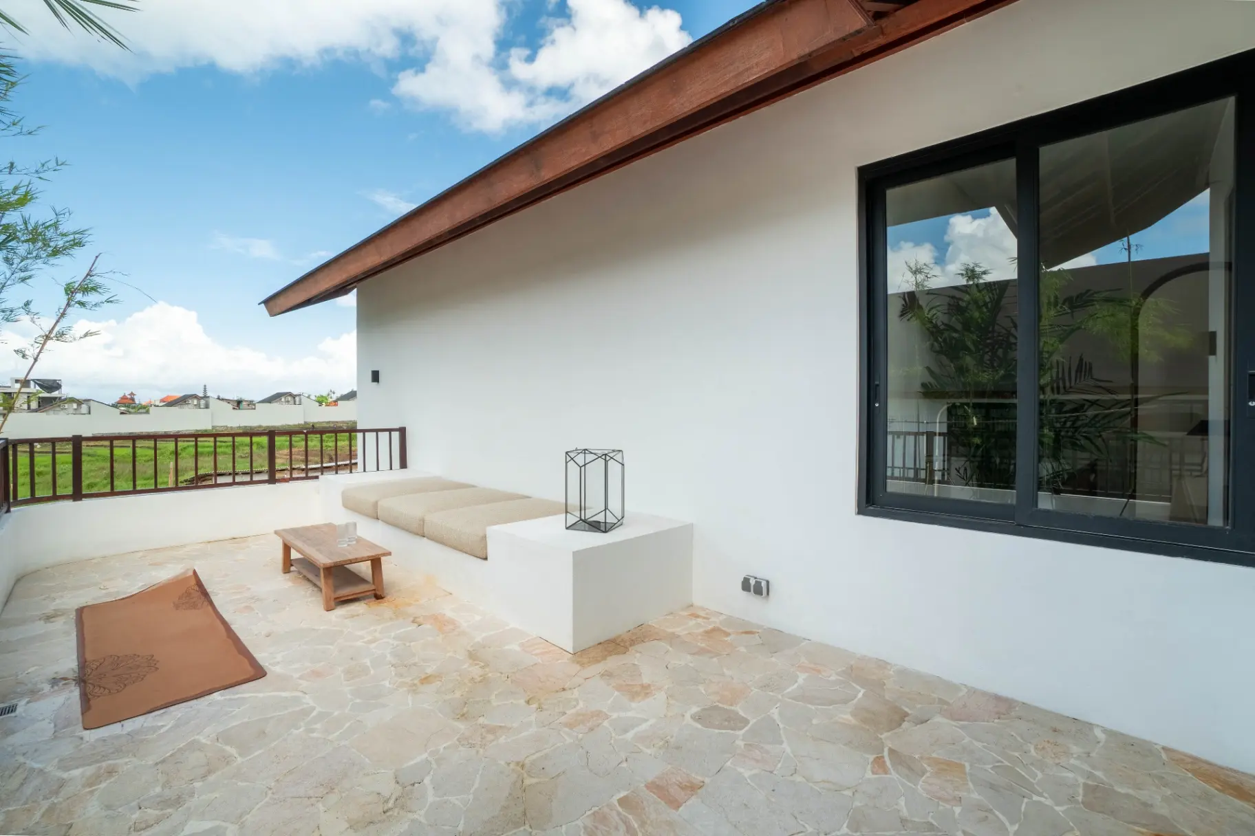 Stunning 4 Bedroom Family Villa Near The Beach in Seseh — image 4