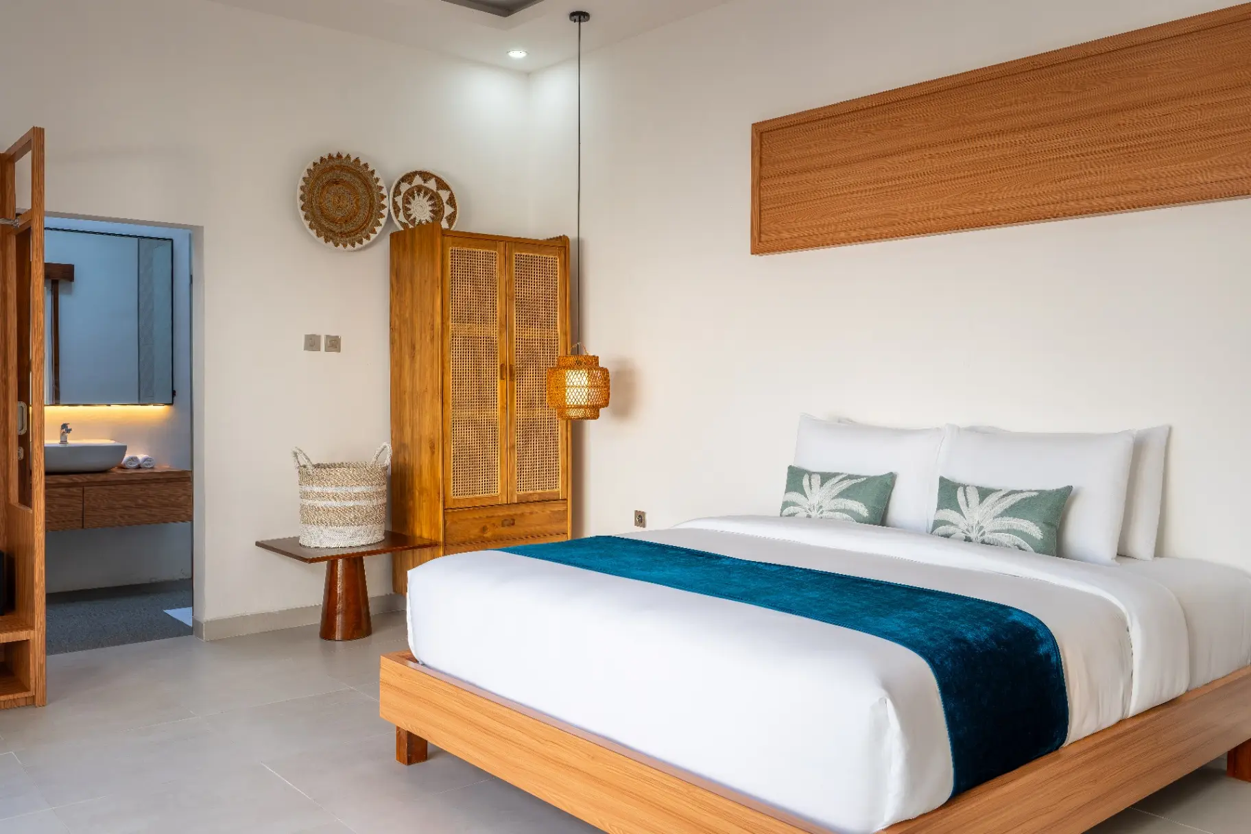 Nirvana - 2BR Near Seminyak Beach | Poolside-Bliss — image 2
