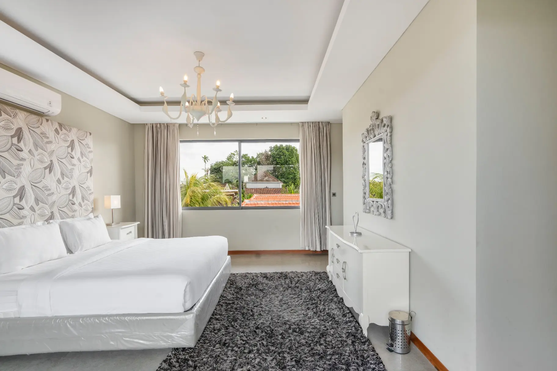 Nivassa - Chic 3BR Canggu | Lush Garden & Private Pool — image 4