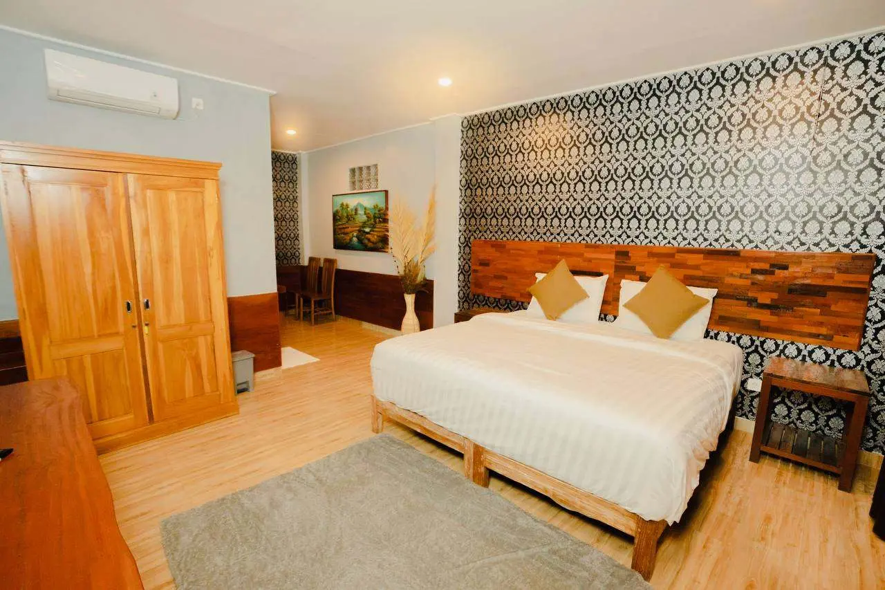 2 BEDROOM BEACHFRONT VILLA IN CANGGU PADANG LINJONG - AF537 — image 4