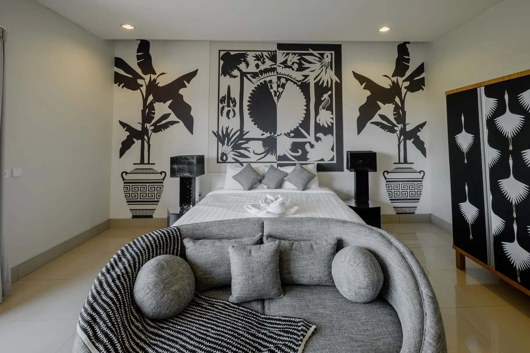 1 BEDROOM APARTMENT SEMINYAK - YO187D — image 3