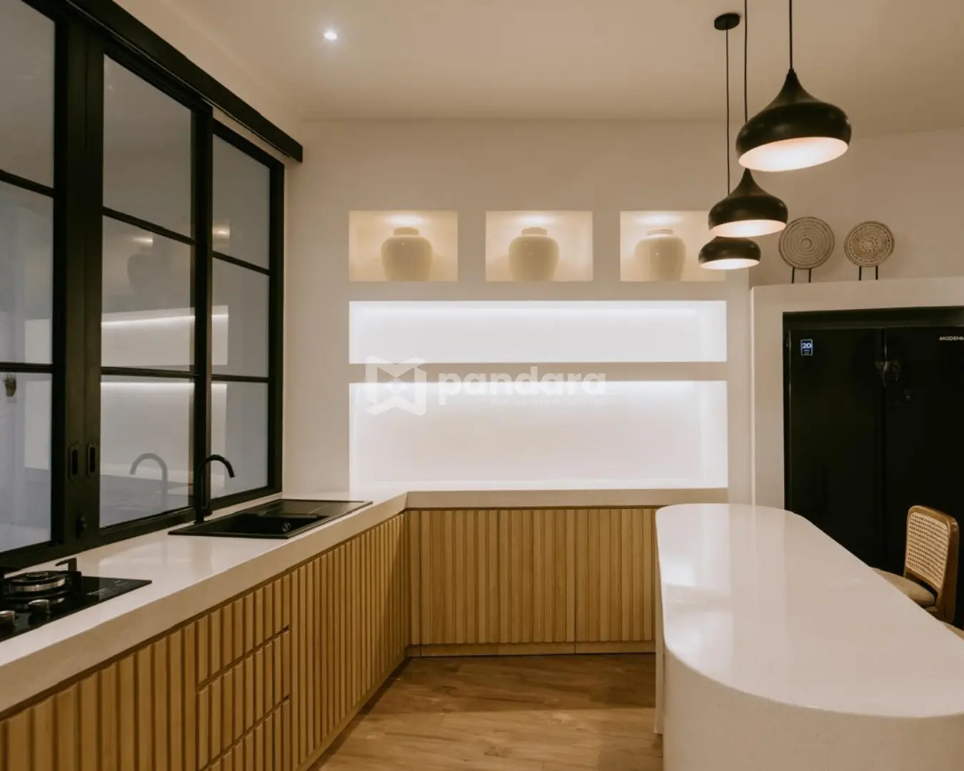 Villa Pererenan - 2 Storey with Rooftop — image 4