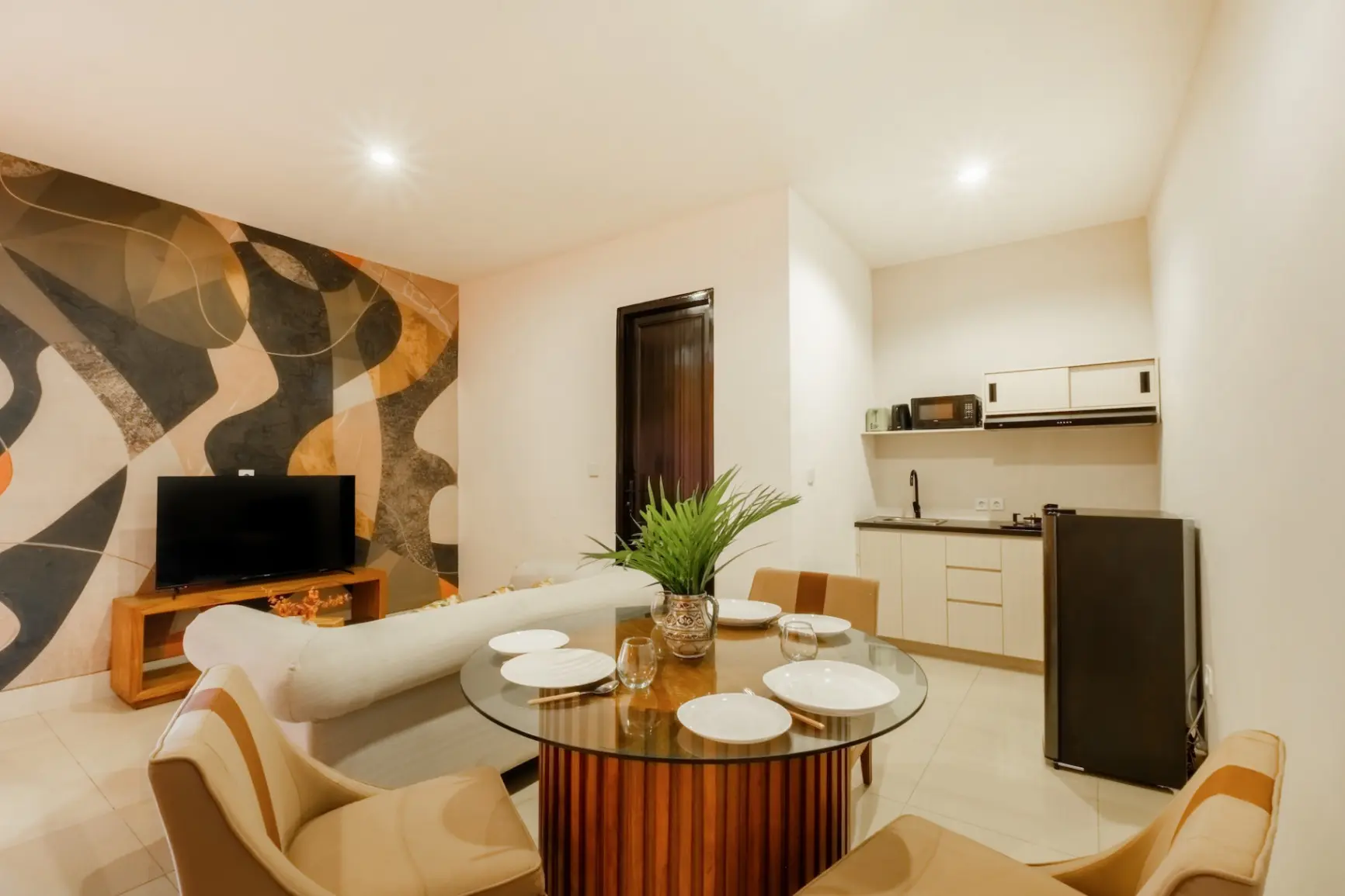 1 BEDROOM APARTMENT SEMINYAK - YO187E — image 3