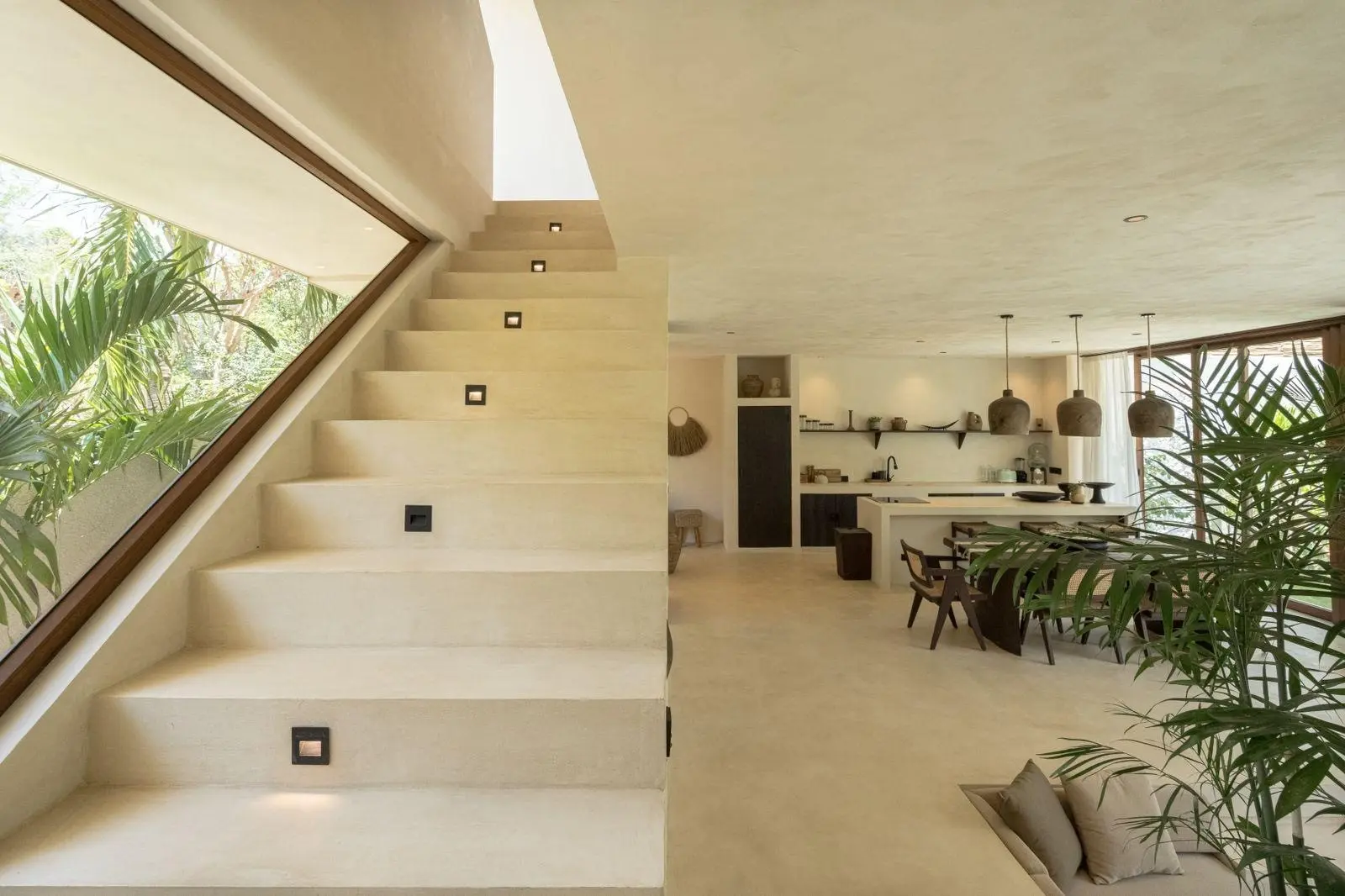 3BR Luxury Bohemian Villa w/ Ocean Views — image 1