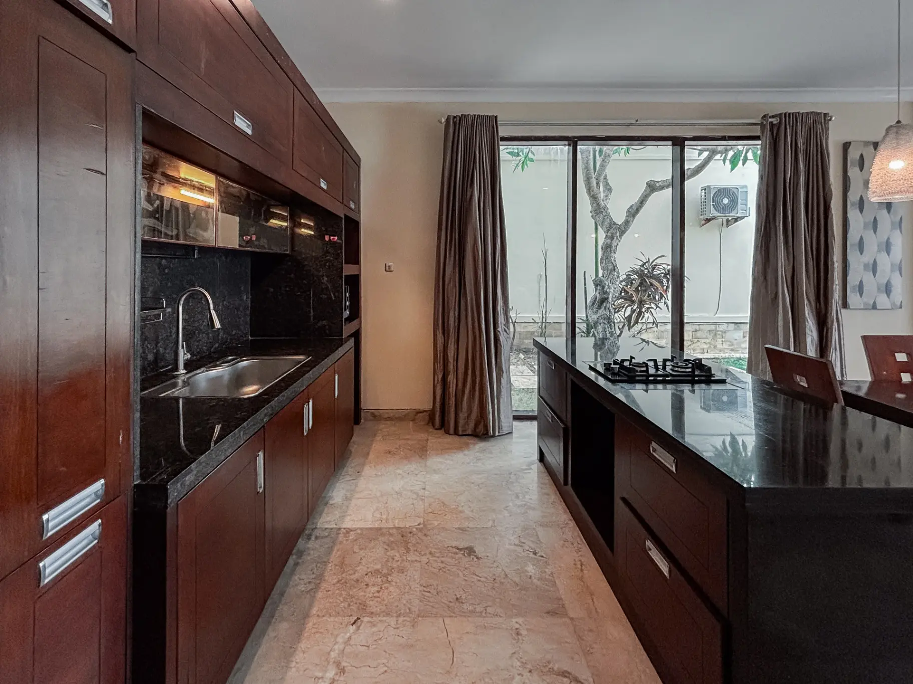 Sea View Uluwatu Garden Villa — image 4