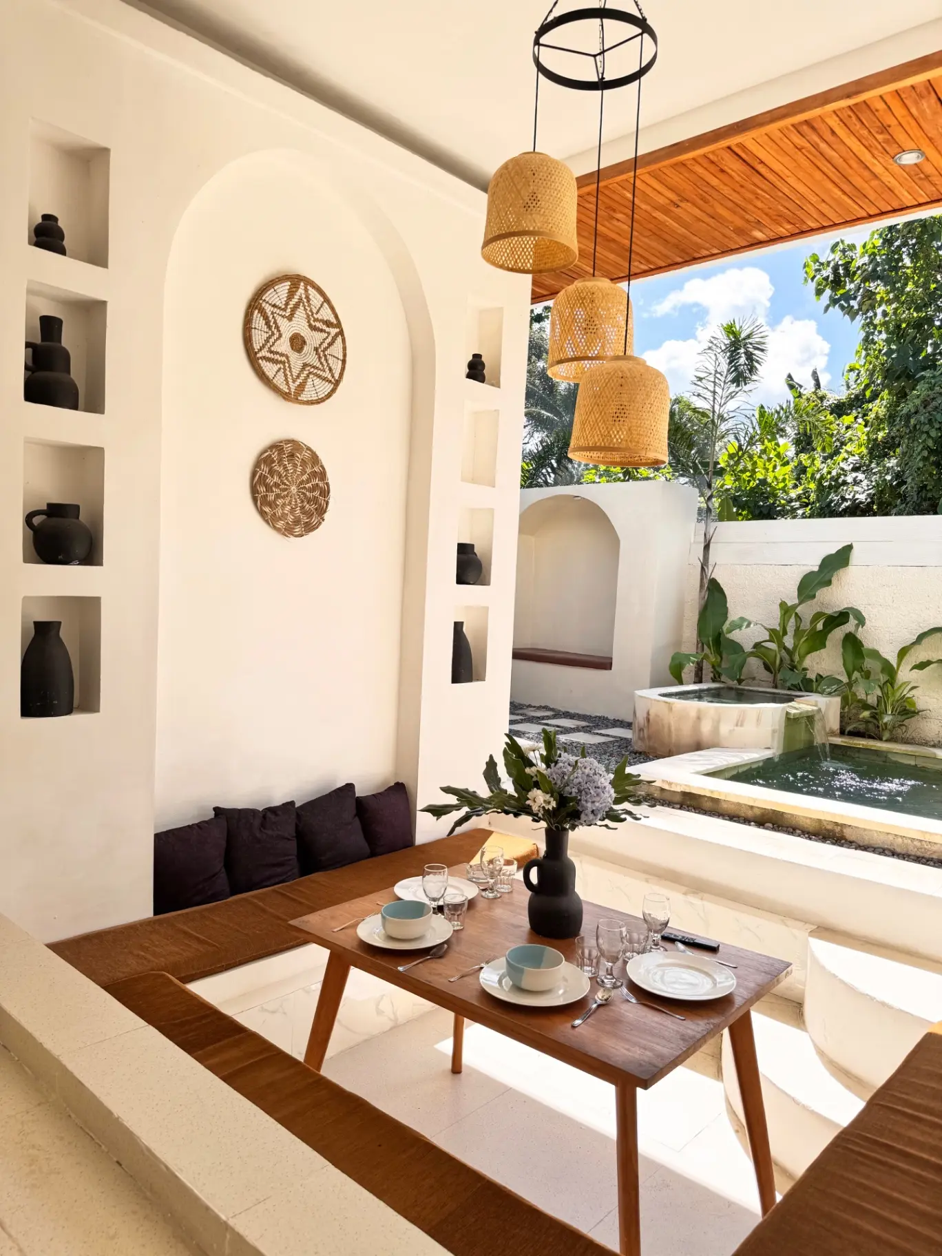 Hendra villa — image 2
