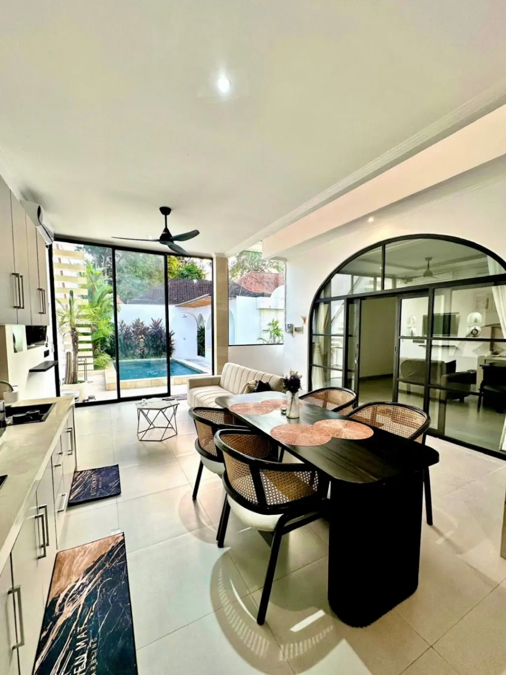 Modern 2-Bedroom Villa for Rent – Tumbak Bayuh Bali — image 2