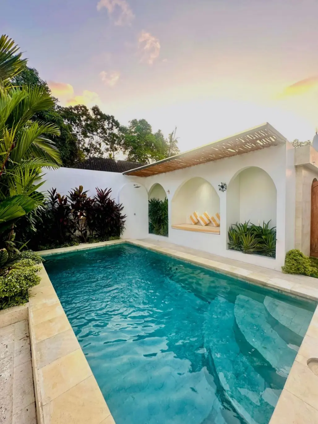 Modern 2-Bedroom Villa for Rent – Tumbak Bayuh Bali — image 1