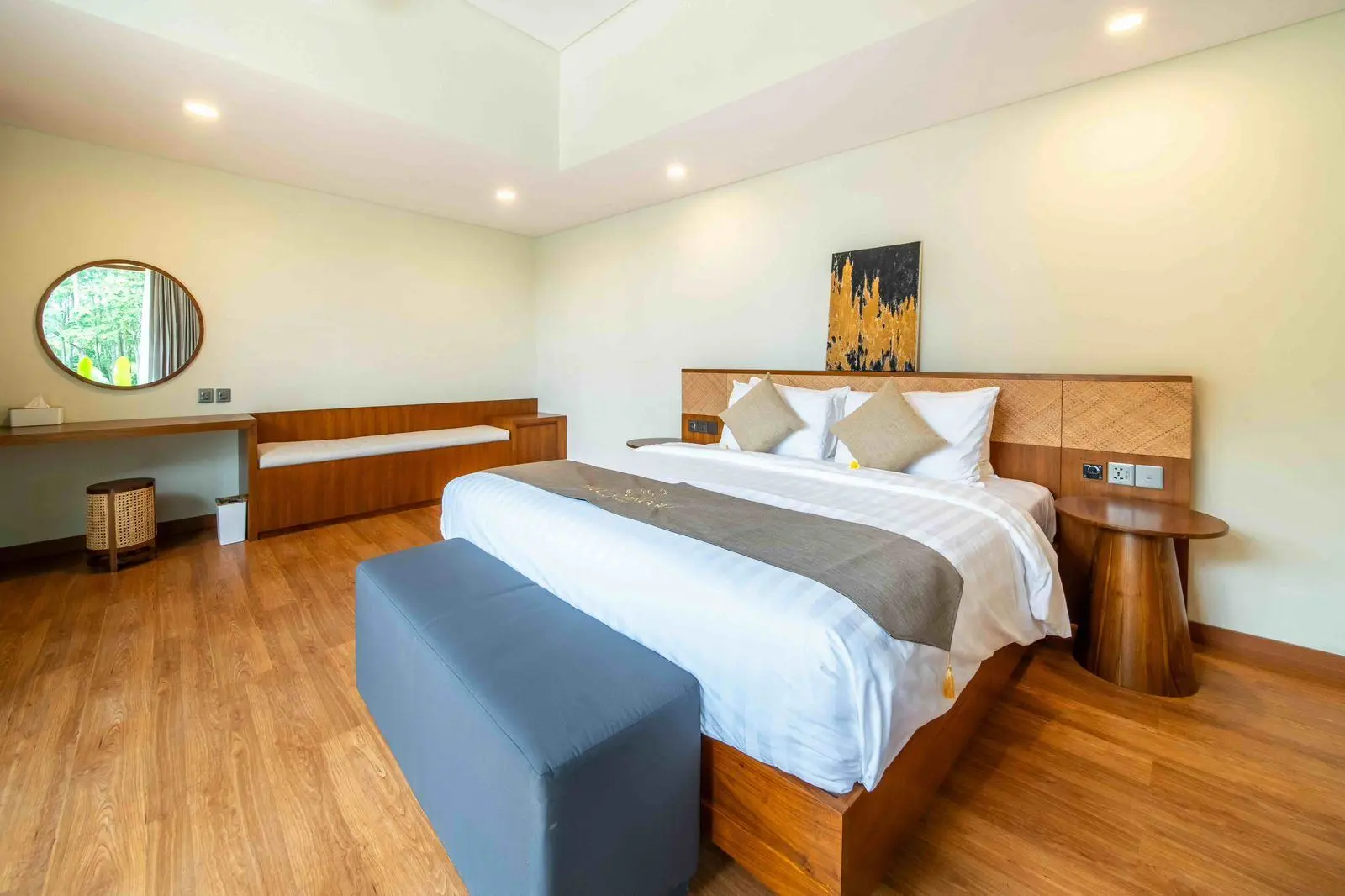 Modern 4-Bedroom Villa for Rent – Tumbak Bayuh Bali — image 3