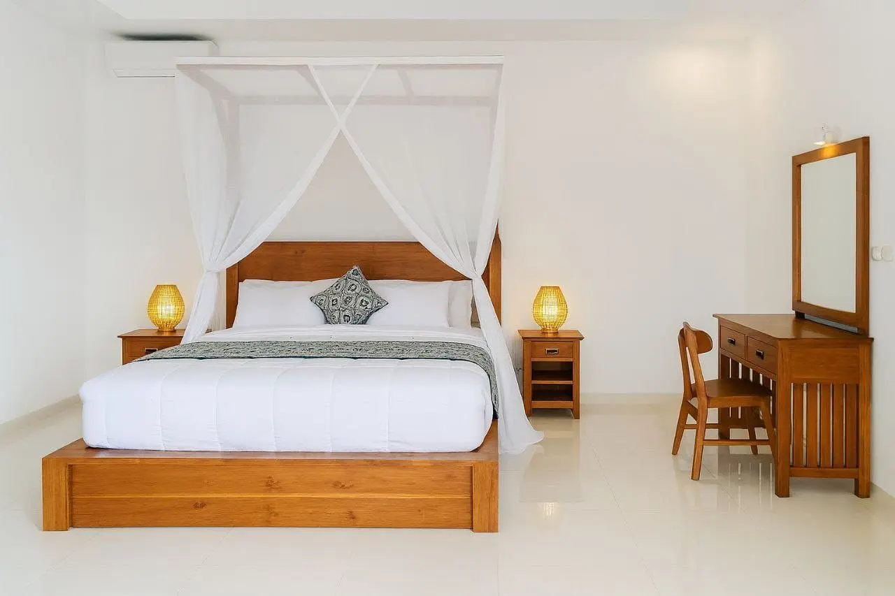 Modern 2BR Villa w/ Rice Field & Sunset Views — image 1