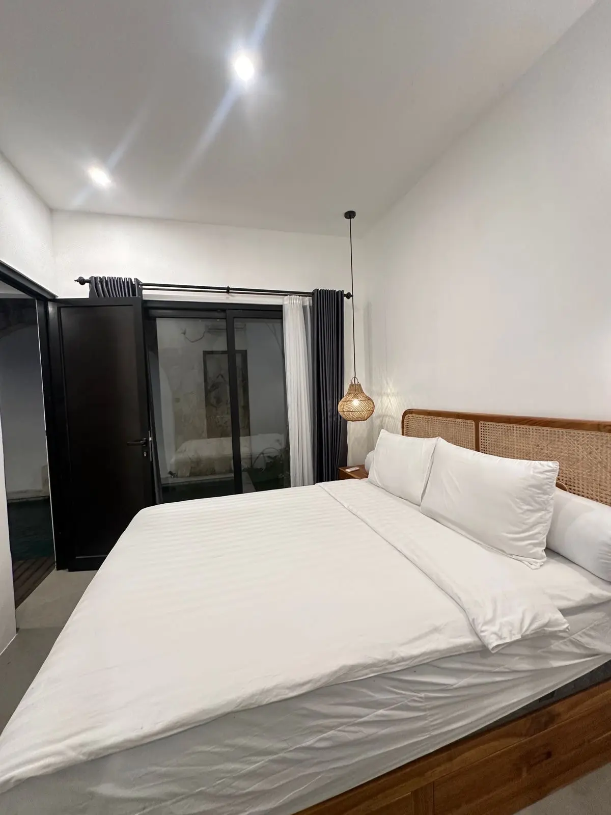 WARM-VIBE 2BR VILLA KEROBOKAN — image 2