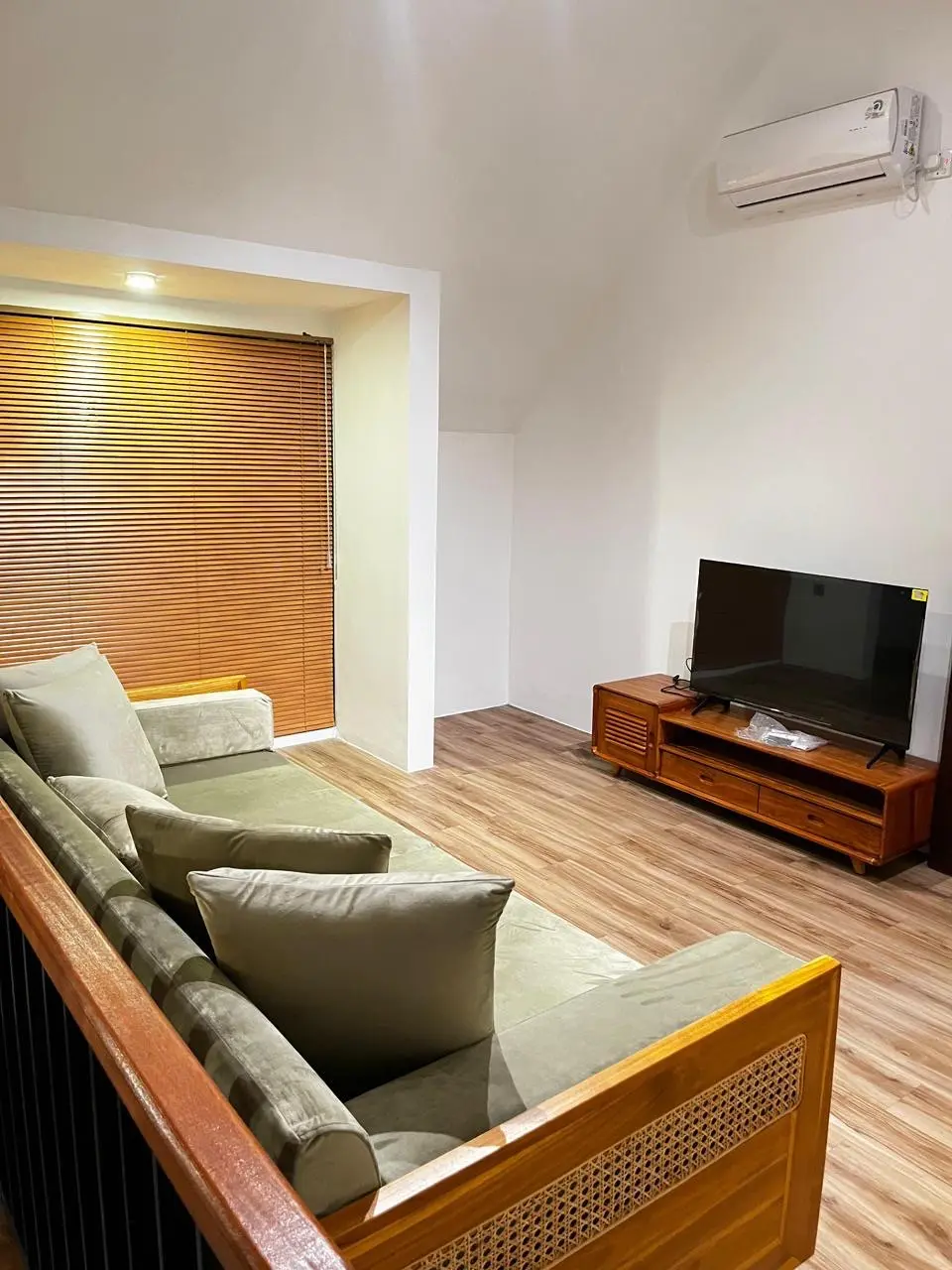 WARM-VIBE 2BR VILLA KEROBOKAN — image 4