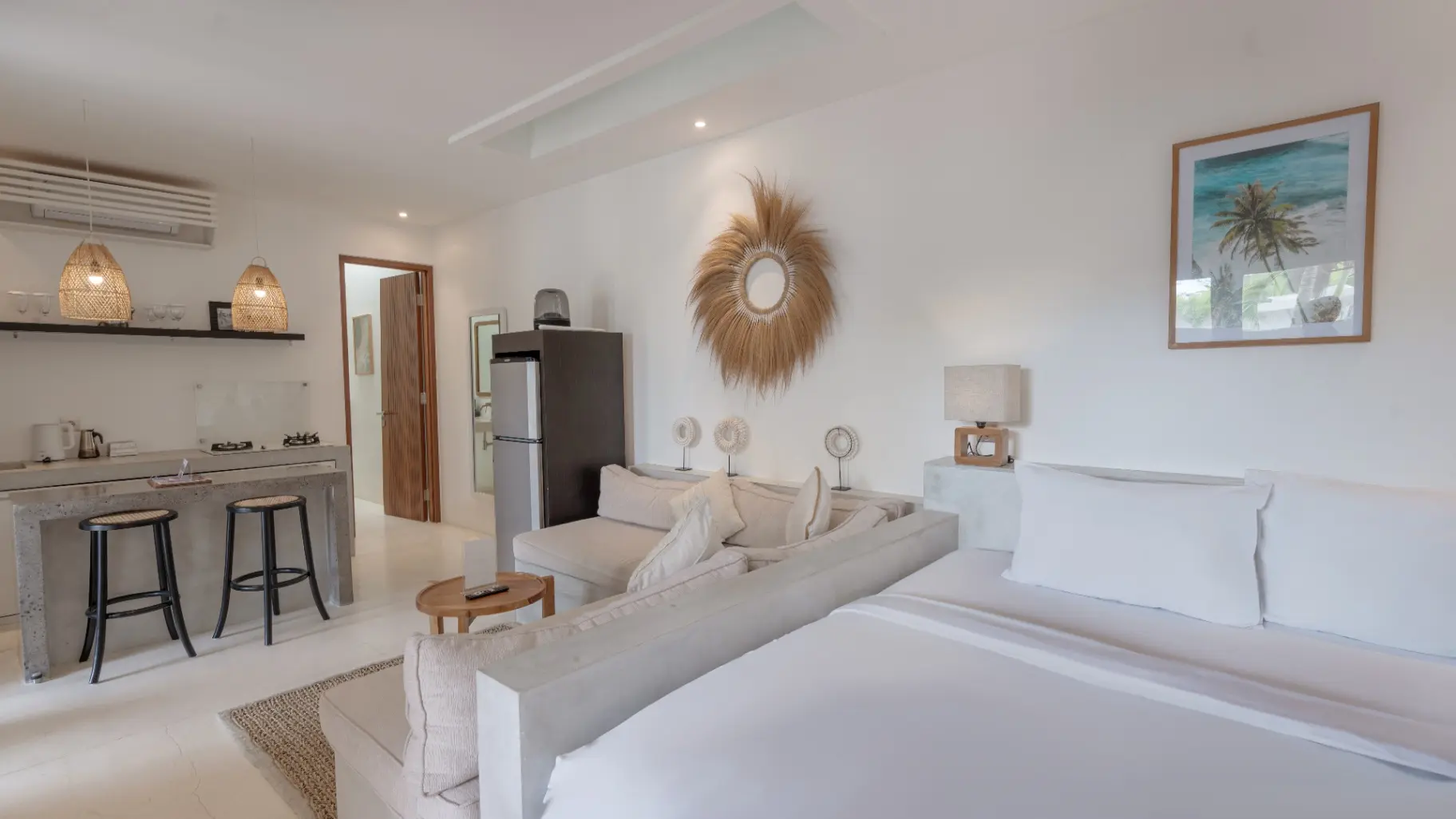 Pagi - 1BR Luxe Canggu Apartment | Terrace Plunge Pool — image 2