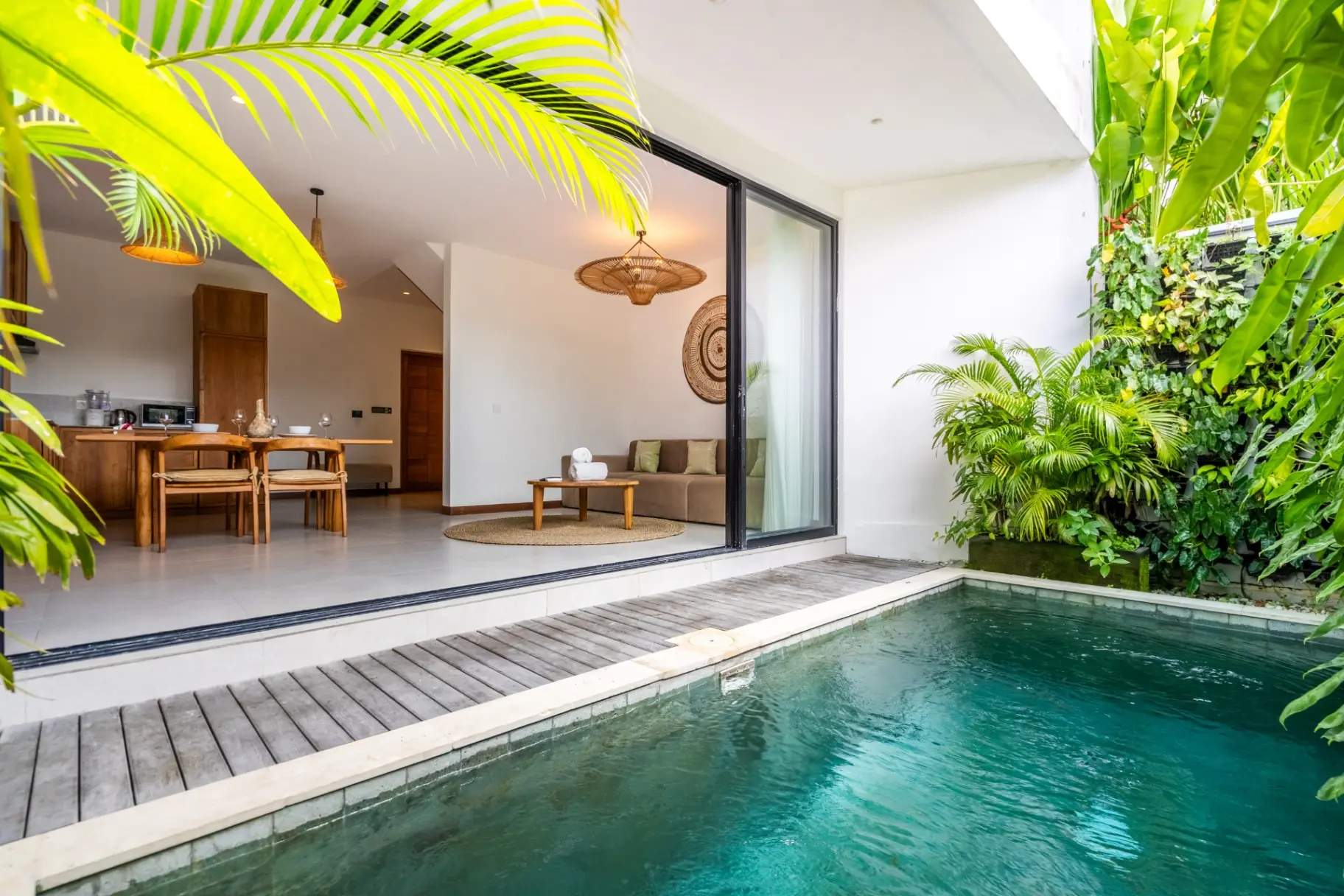 Premier Umalas - Luxe 2BR Canggu | Pool Near Petitenget Beach