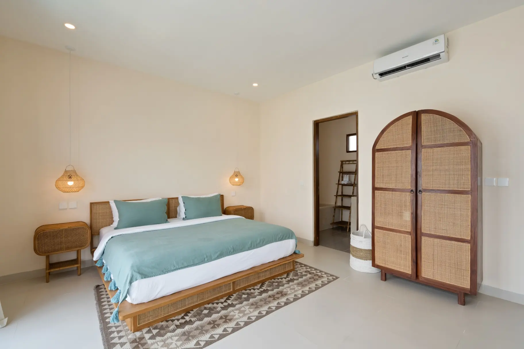 Roselle - 2BR Canggu Villa | Serene Pool & Walk to Beach — image 2