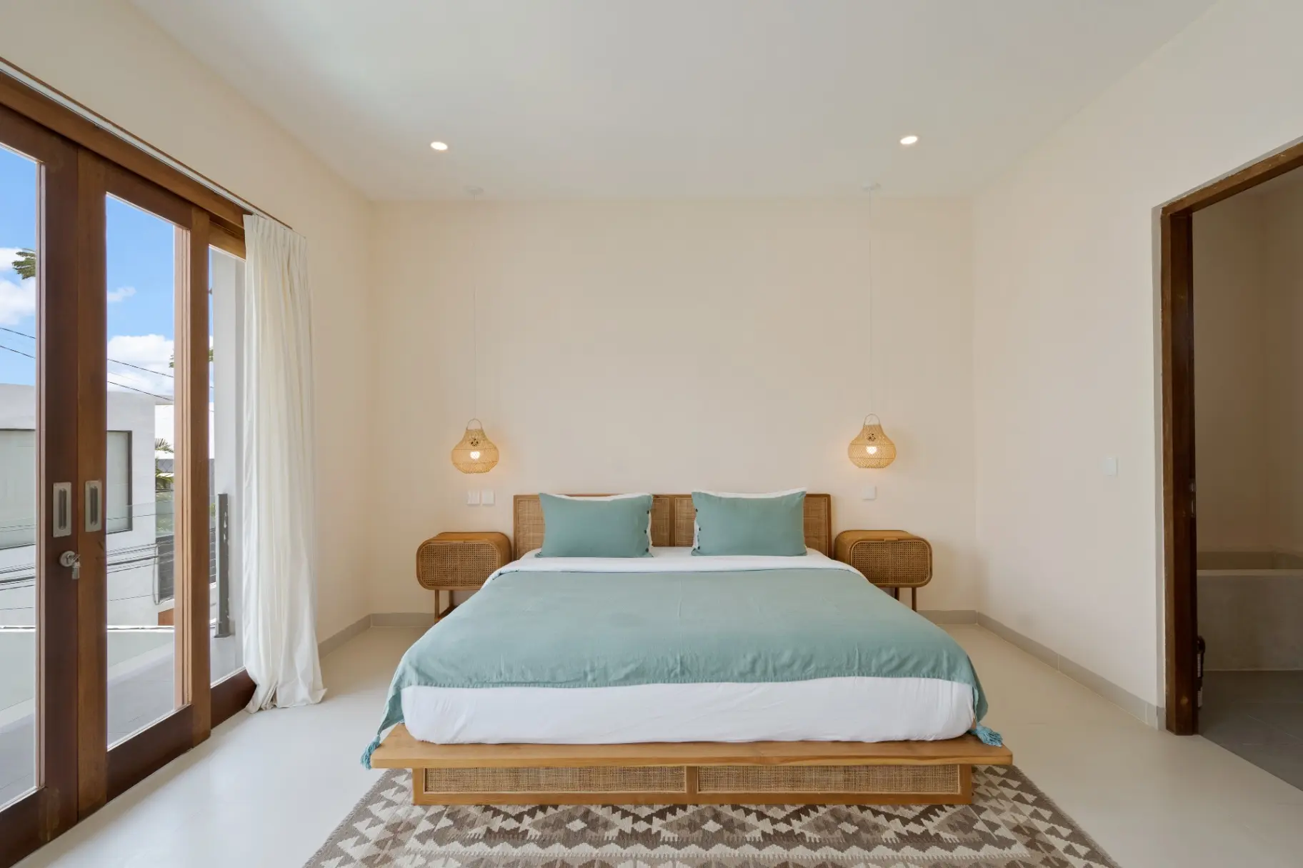 Roselle - 2BR Canggu Villa | Serene Pool & Walk to Beach — image 4