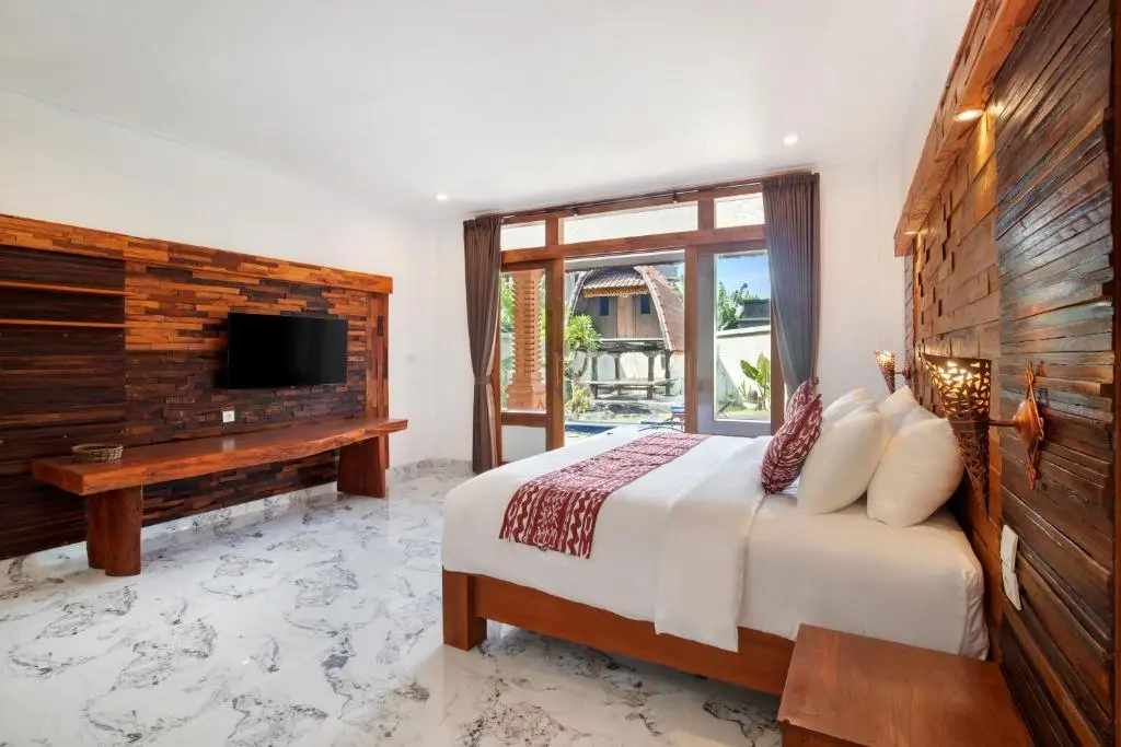 3 BEDROOM VILLA IN CANGGU BATU BOLONG - AF539 — image 4