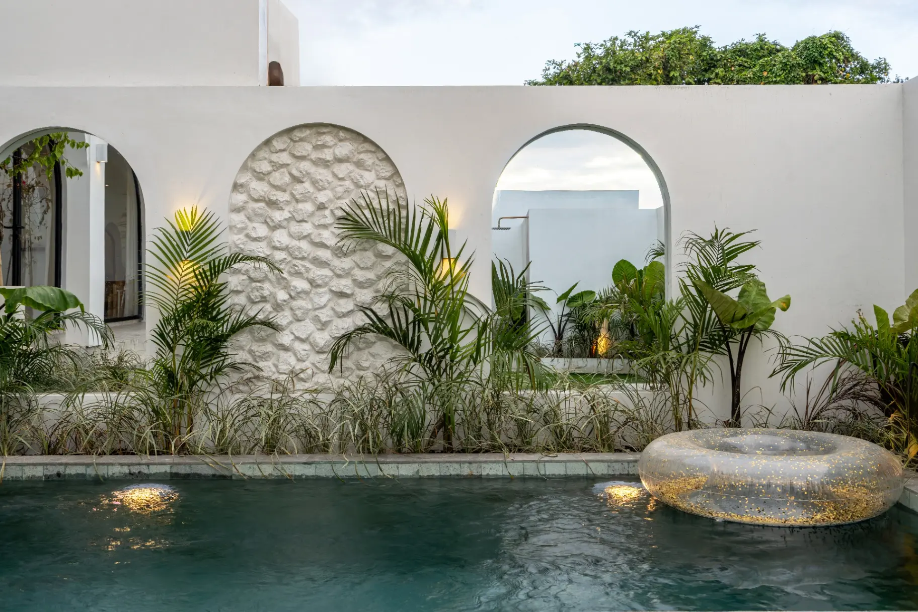 UNU - 2BR Luxury with Pool Garden Paddy View & Jacuzzi