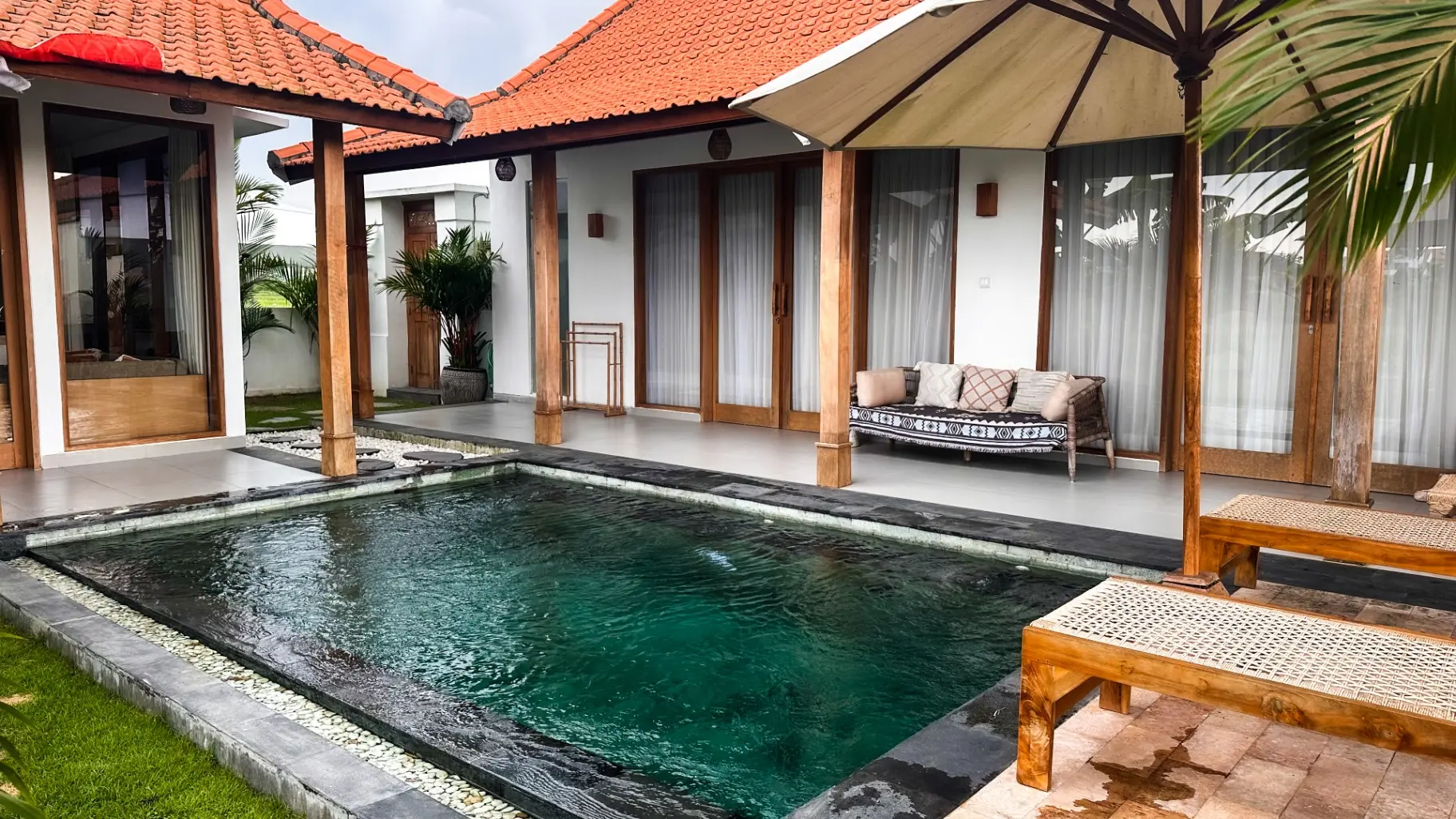 2 Bed Stunning Ricefield Views in Seseh — image 4