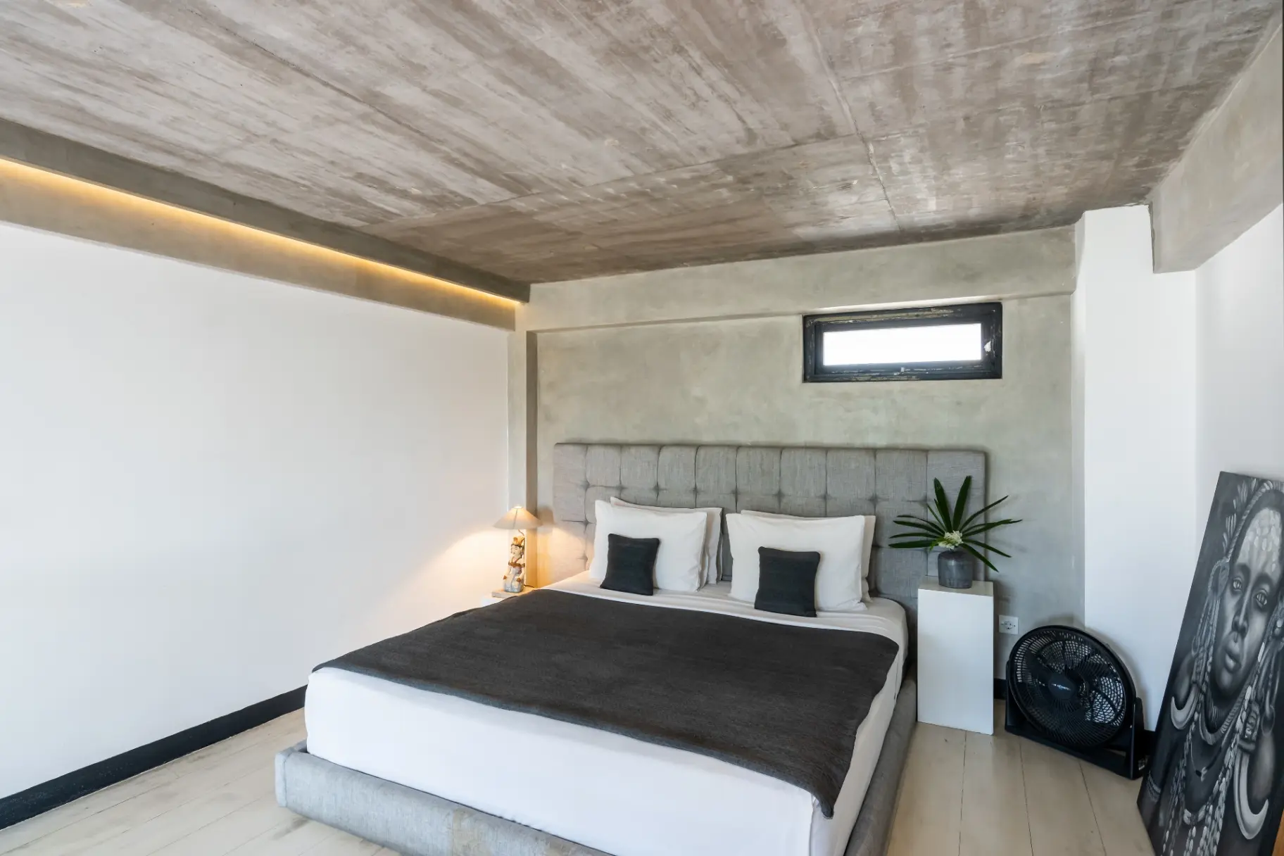 Balissimo - 1BR Luxe Loft Seminyak Near Double Six — image 2