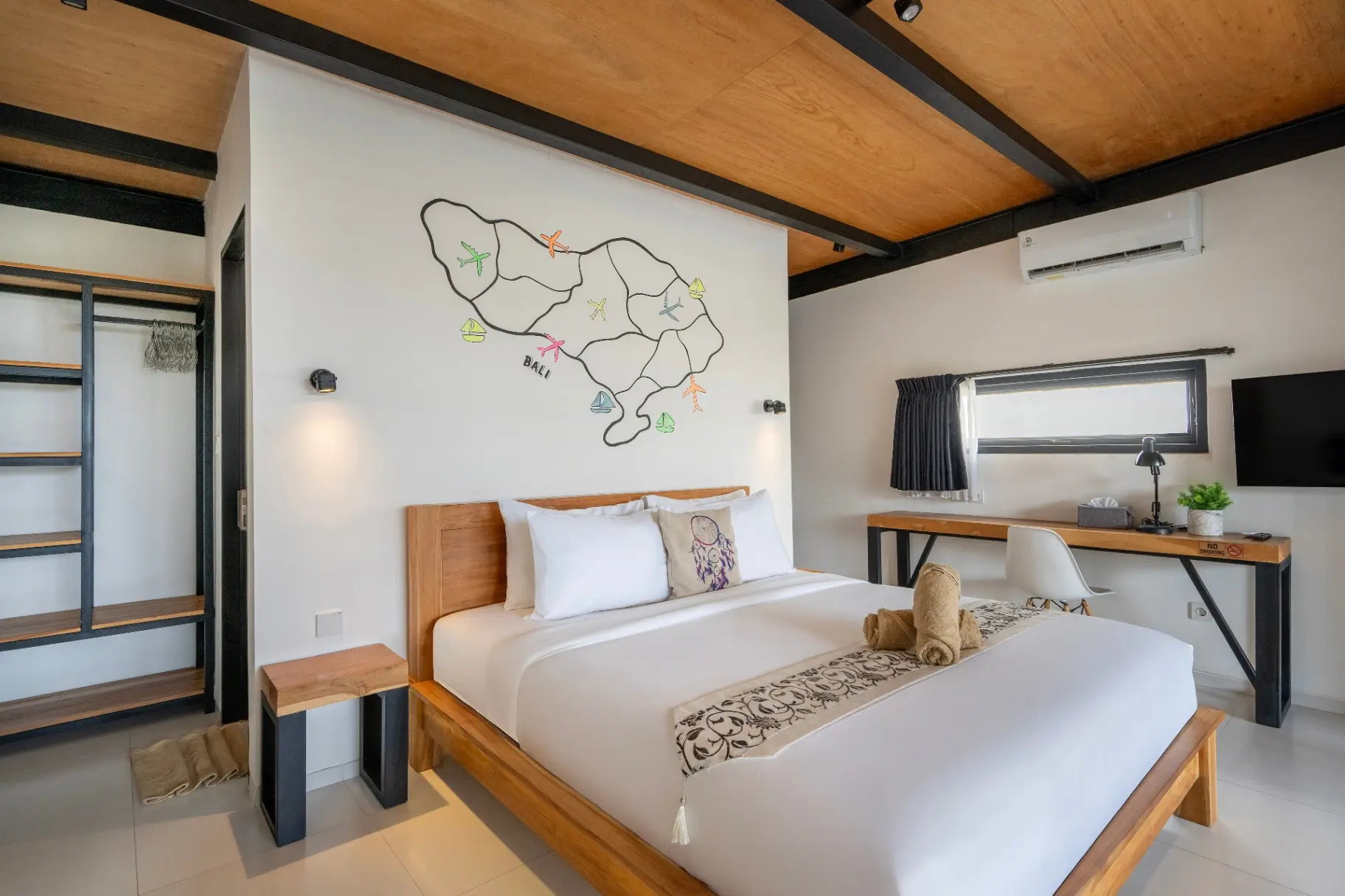 Astaga - Chic 1BR Loft Canggu | Pool & Scenic Rice Fields — image 2
