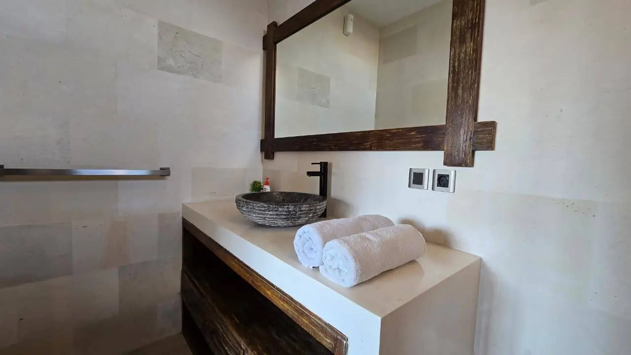 3 Bedrooms Villa in Pererenan — image 3