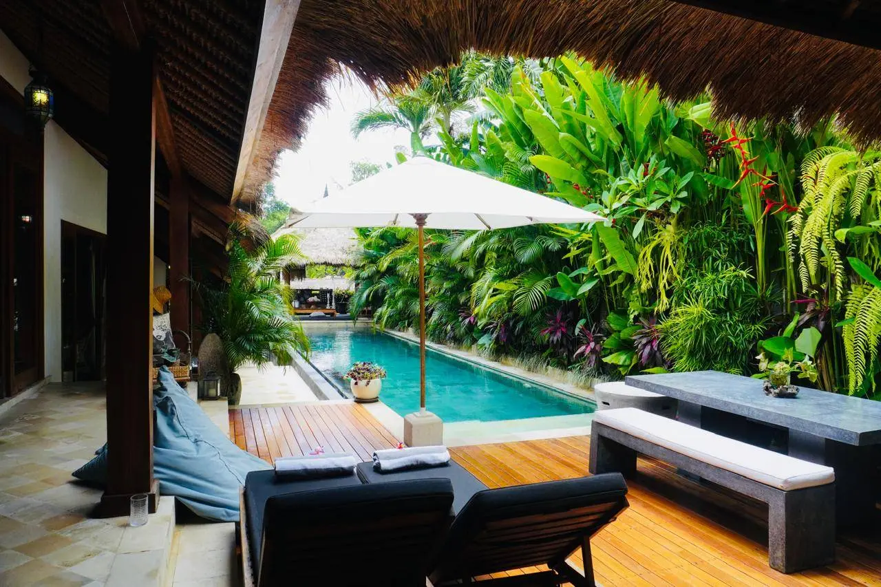 LUXURY BOUTIQUE STYLE 3 BEDROOM VILLA FULL FURNISHED — image 4
