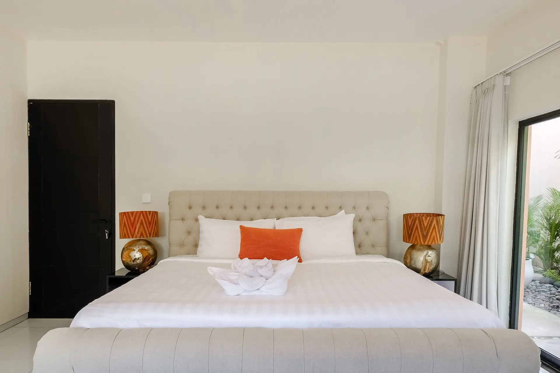 1 BEDROOM APARTMENT SEMINYAK - YO187C — image 2
