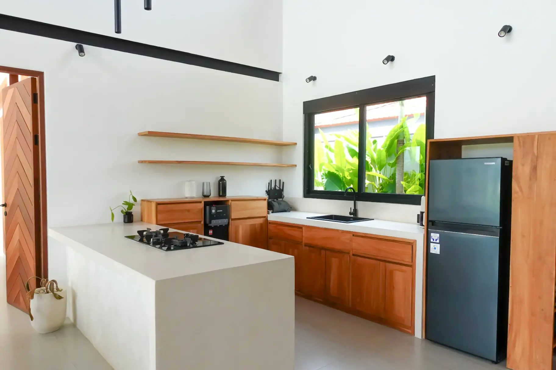 2-Bedroom Villa with Serene Residential Ambience in Kaba-Kaba — image 3