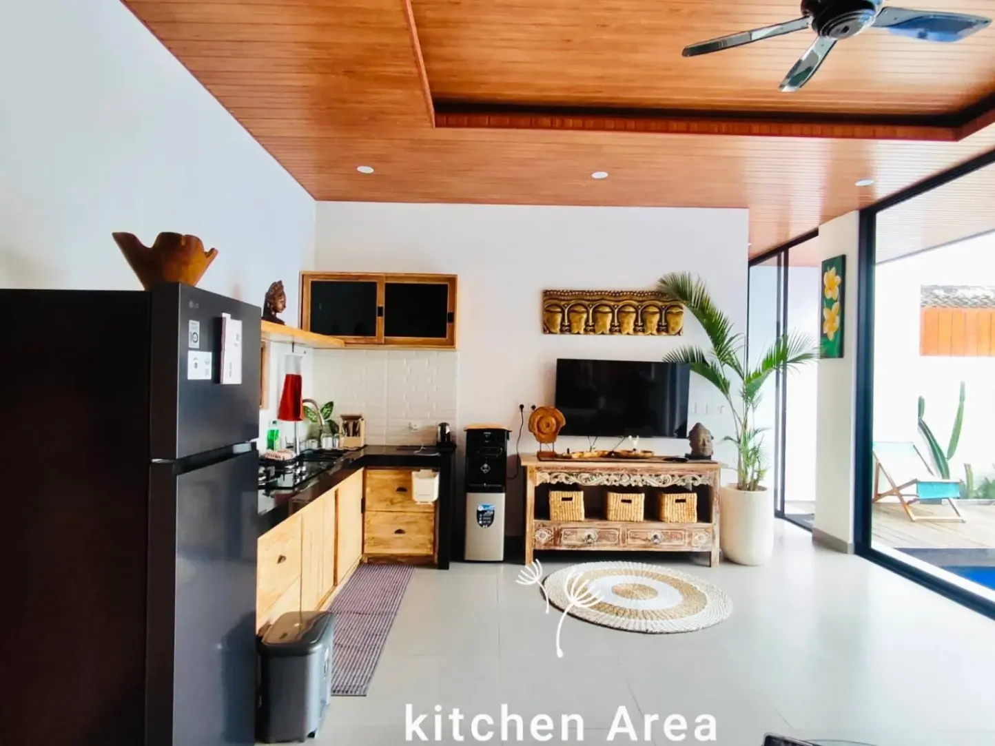 3 BEDROOM MODERN VILLA IN UMALAS — image 1