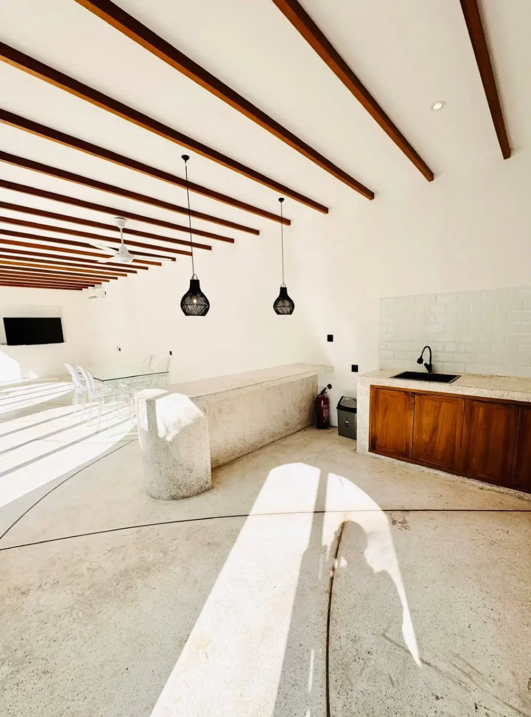3 BEDROOM MODERN VILLA IN PERERENAN SEMPOL — image 1