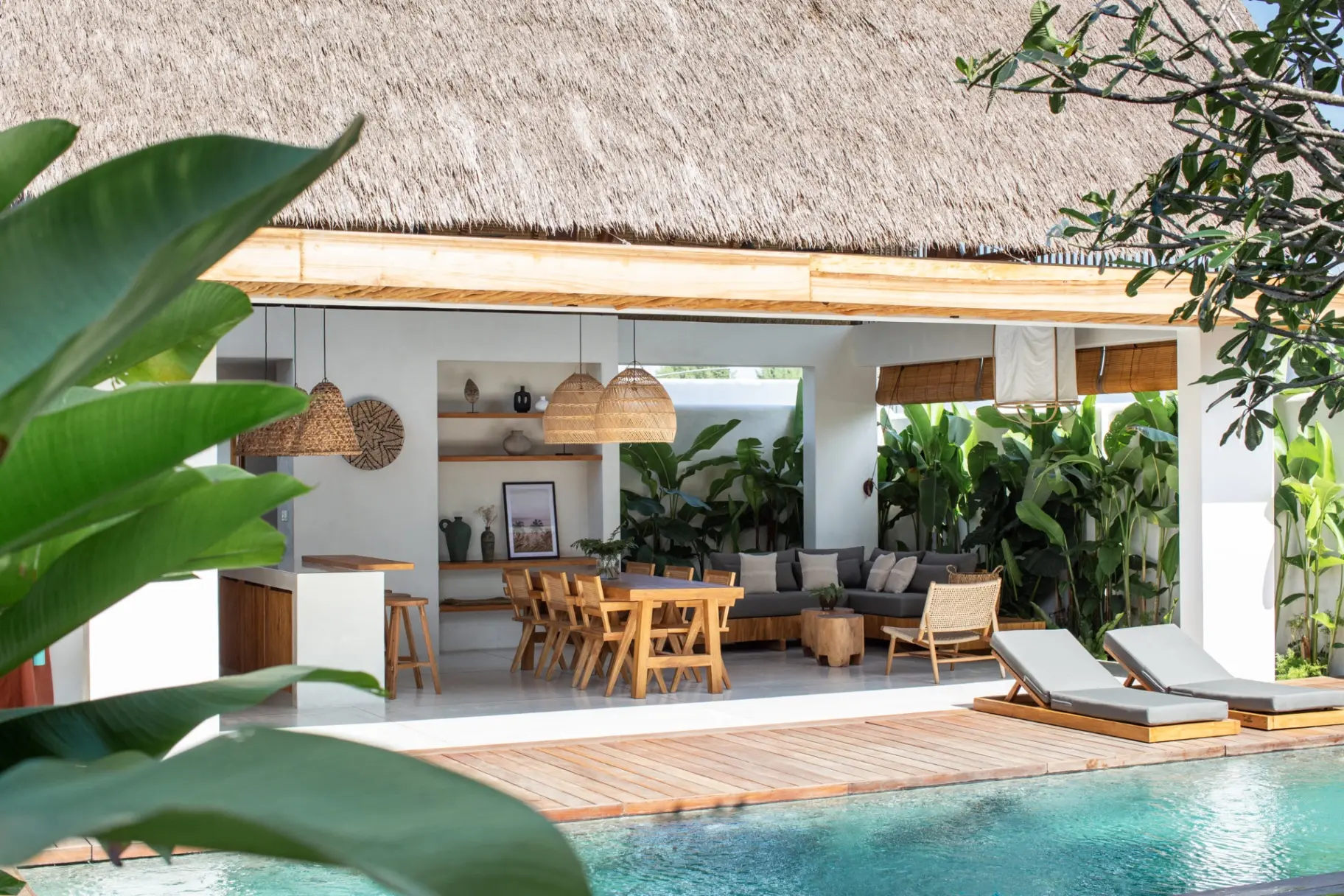 Villa Rental Batu Bolong Bali – Beachside 3BR with Spacious Garden (NA115) — image 1