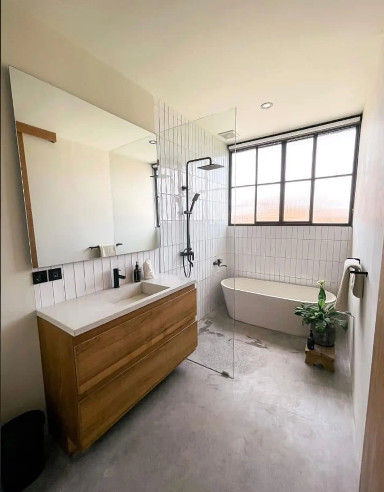 2BD Modern Garden Villa Seseh — image 3