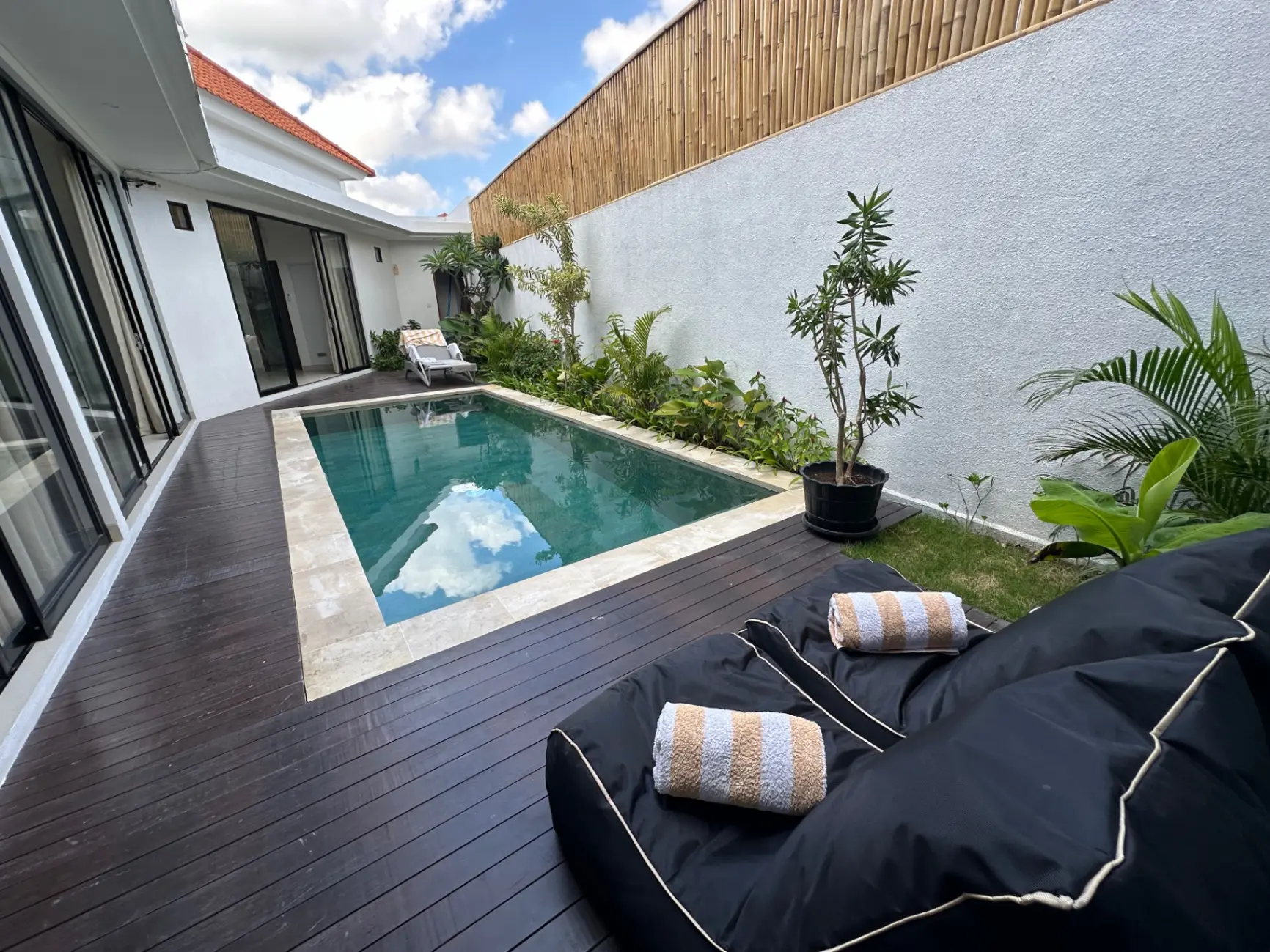3 bedroom vila pererenan canggu — image 2